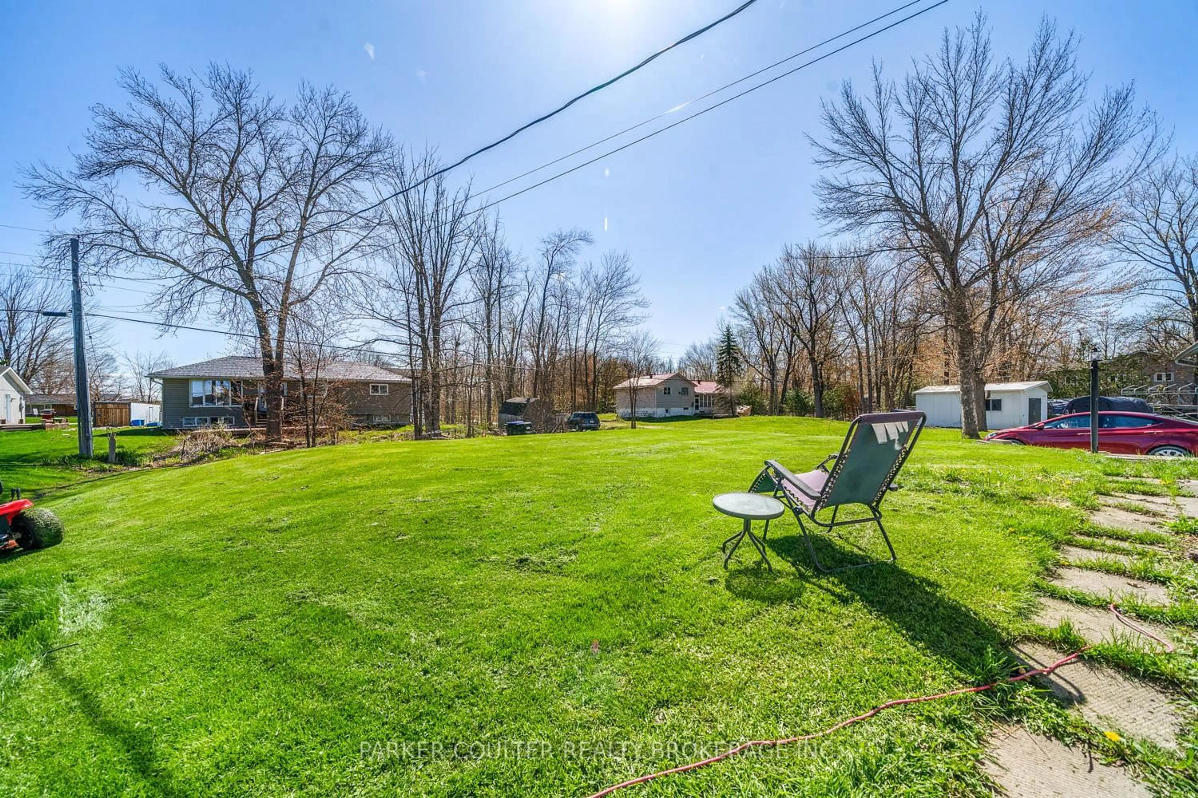 Patio, water/lake/river/ocean view for 6222 Bluebird St, Ramara Ontario L3V 0K6