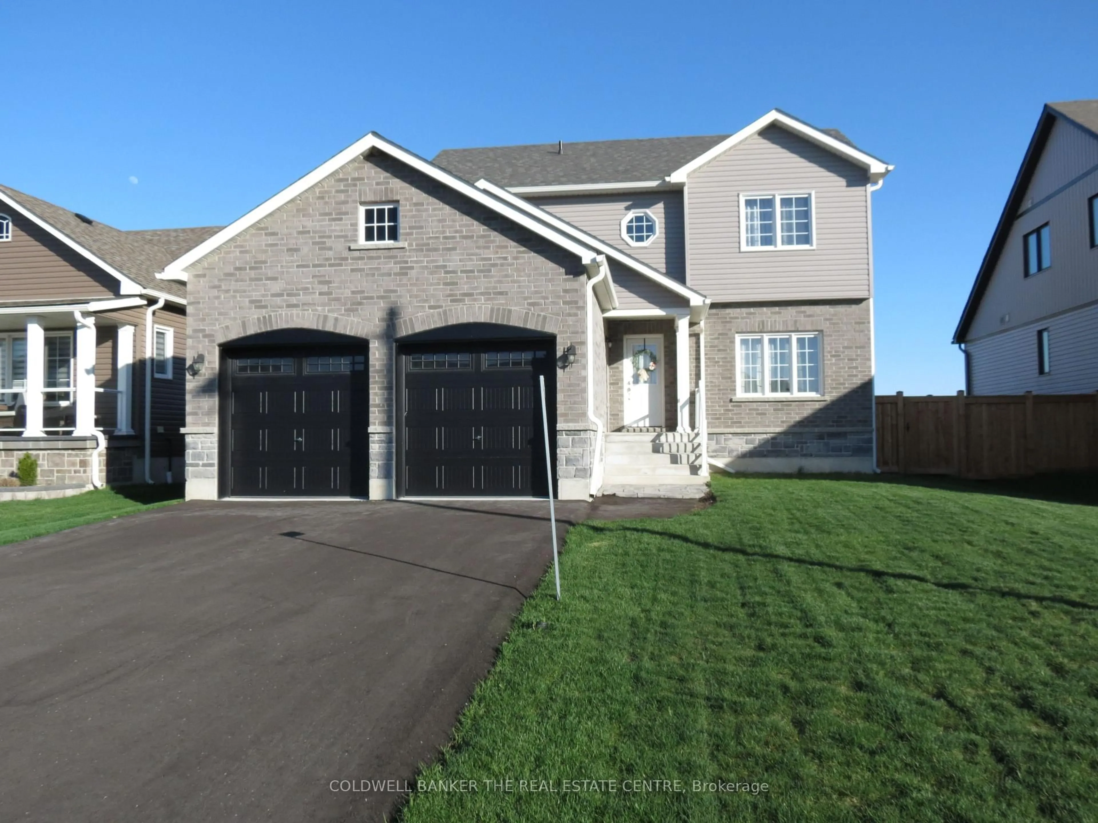 Home with vinyl exterior material, street for 53 Allenwood Rd, Springwater Ontario L0L 1P0