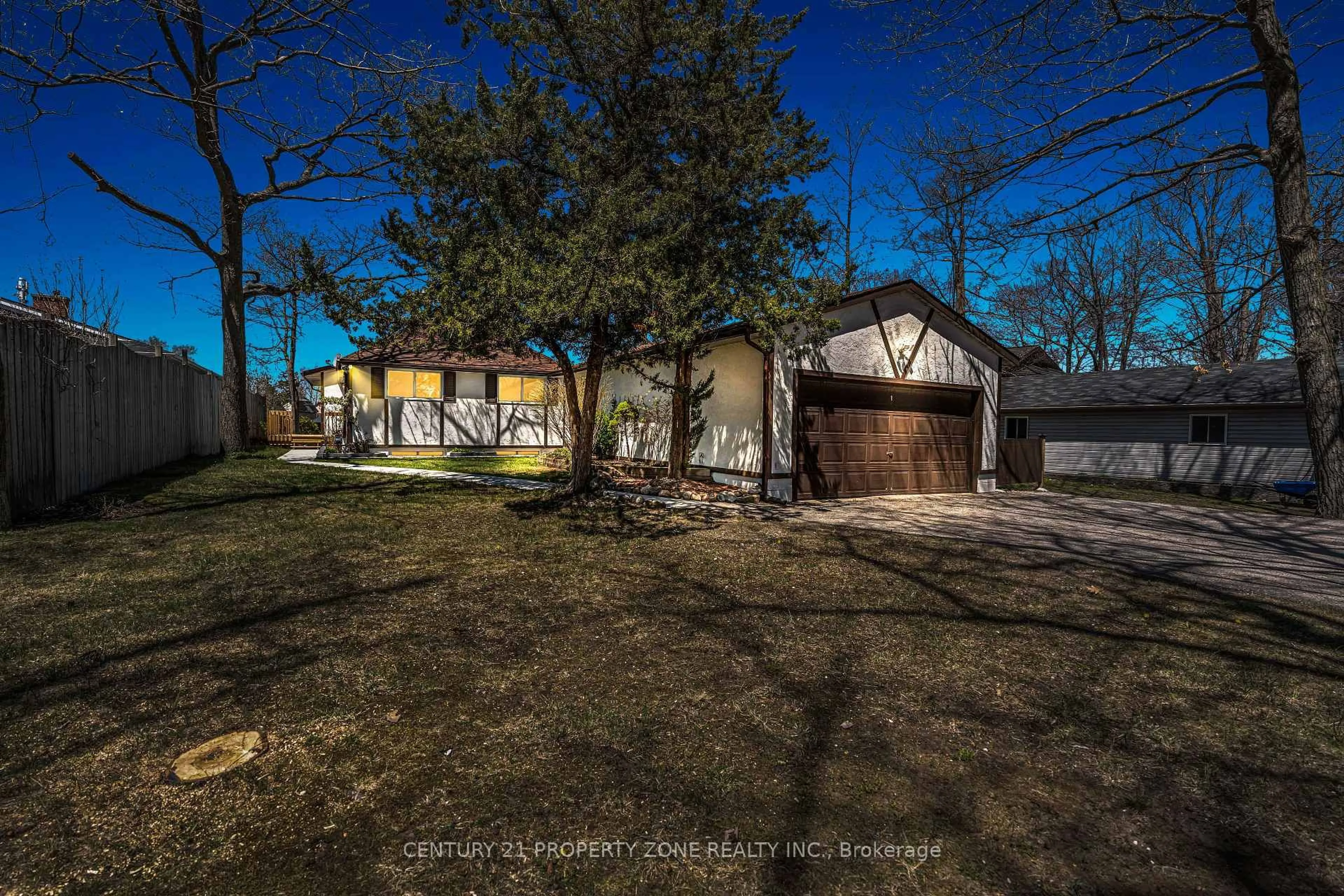 A pic from outside/outdoor area/front of a property/back of a property/a pic from drone, street for 1312 River Rd, Wasaga Beach Ontario L9Z 2W6