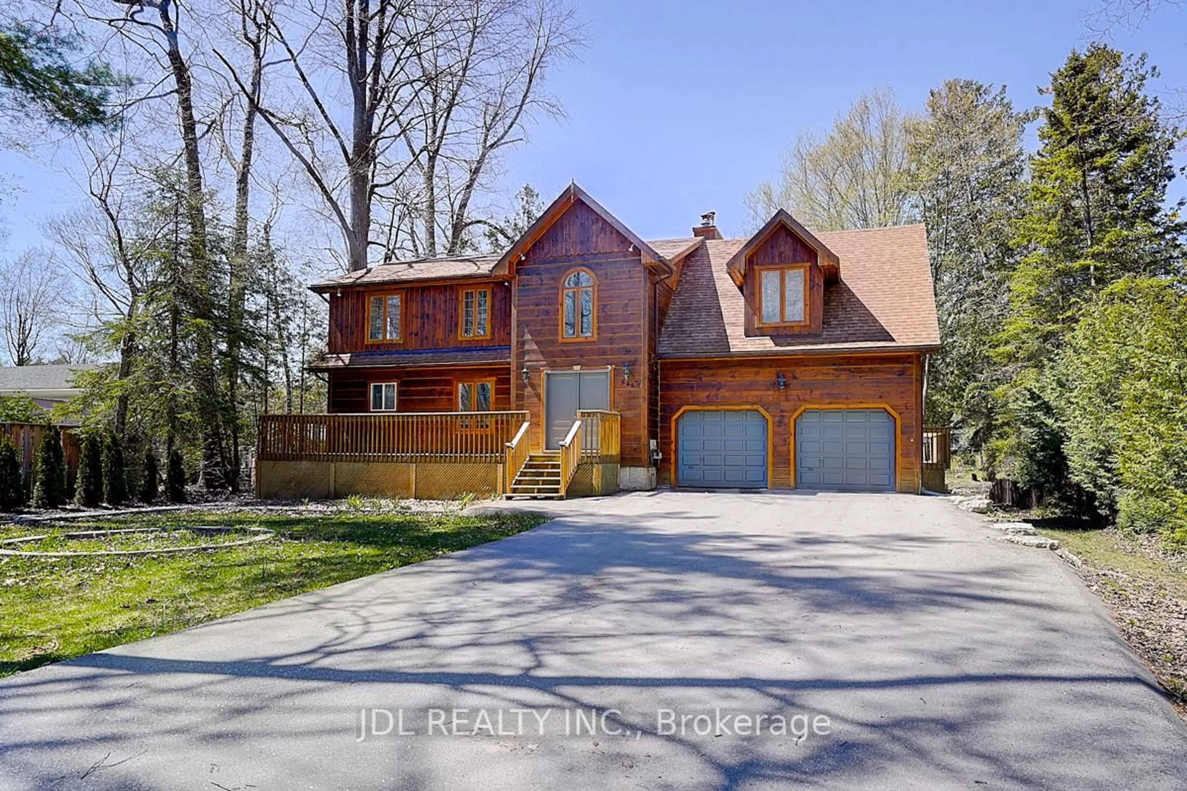 Home with brick exterior material, street for 646 Oxbow Park Dr, Wasaga Beach Ontario L9Z 2V2