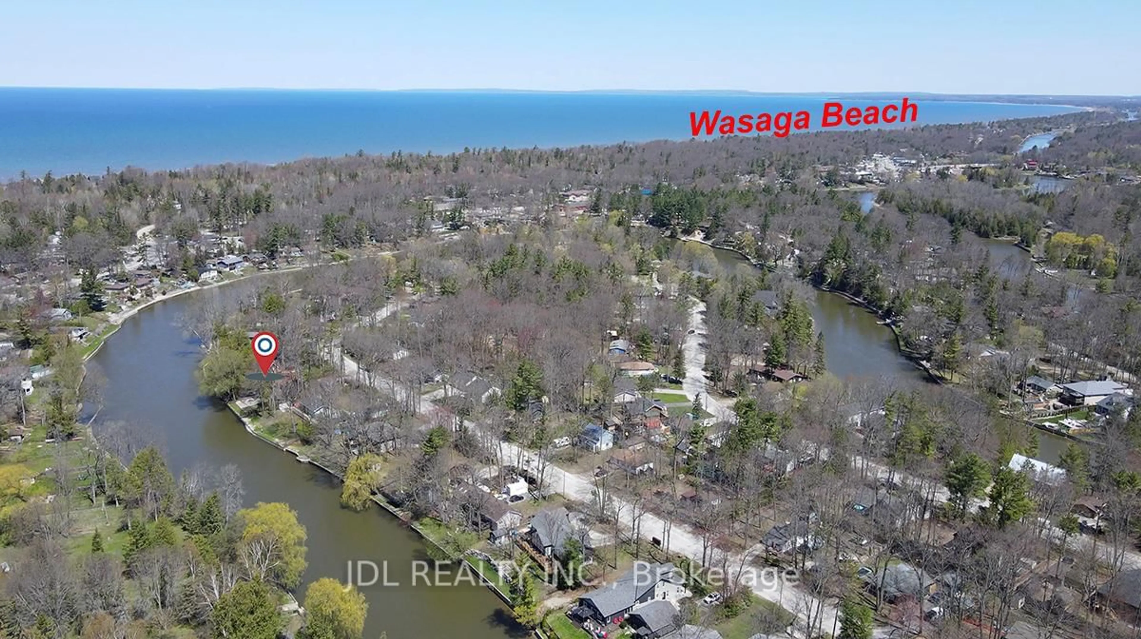 A pic from outside/outdoor area/front of a property/back of a property/a pic from drone, water/lake/river/ocean view for 646 Oxbow Park Dr, Wasaga Beach Ontario L9Z 2V2