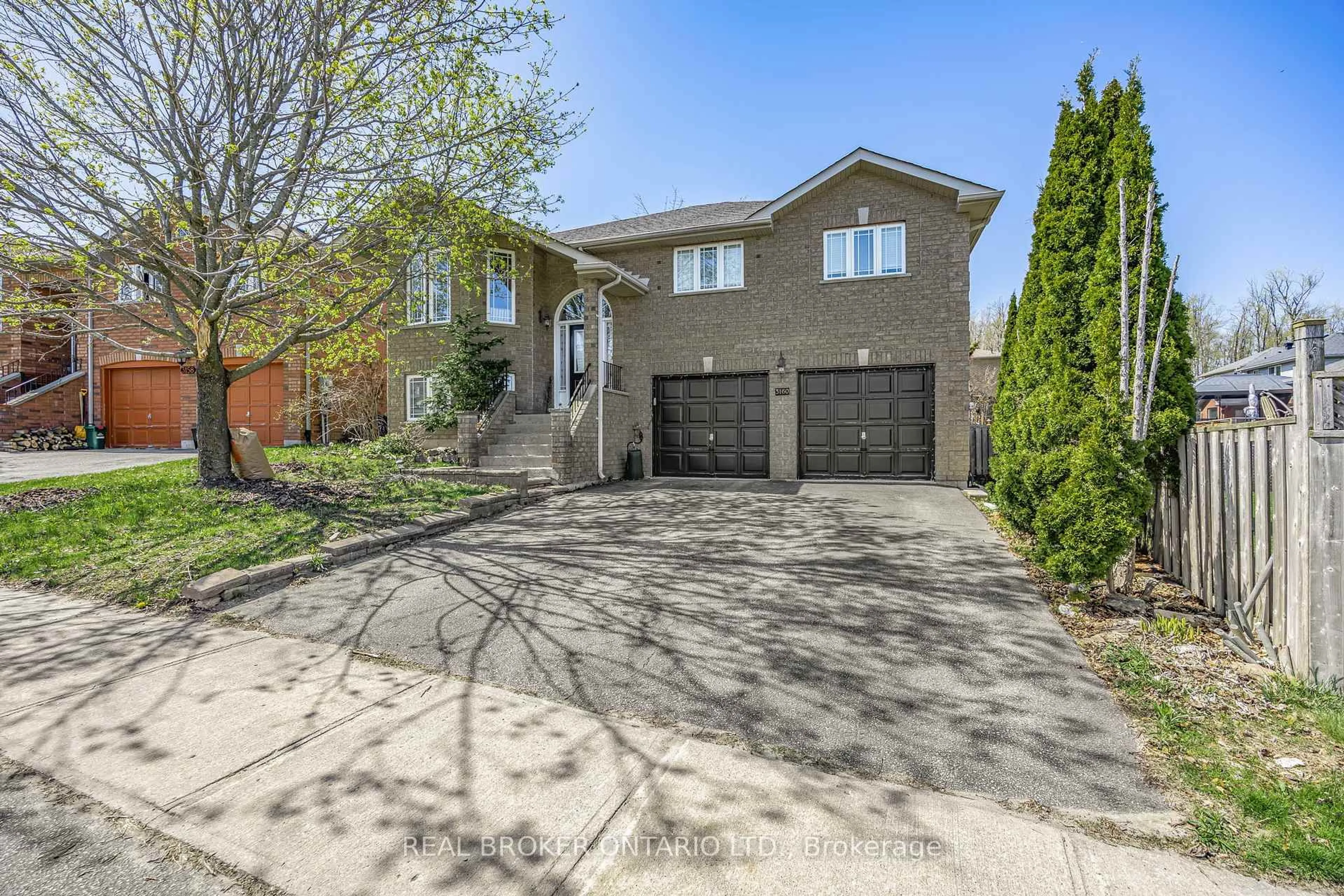 Home with brick exterior material, street for 3160 Emperor Dr, Orillia Ontario L3V 7X1