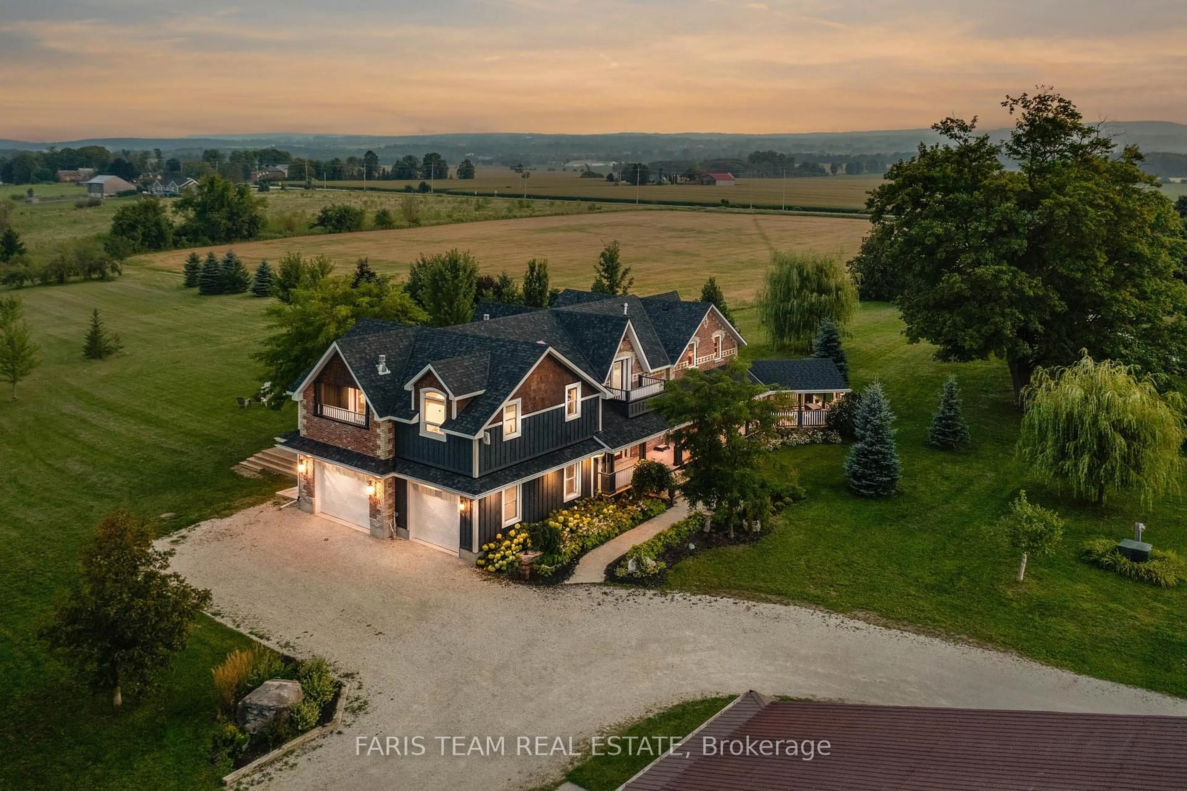 A pic from outside/outdoor area/front of a property/back of a property/a pic from drone, mountain view for 1273 Nottawasaga Conc 6 N/A, Clearview Ontario L0M 1P0