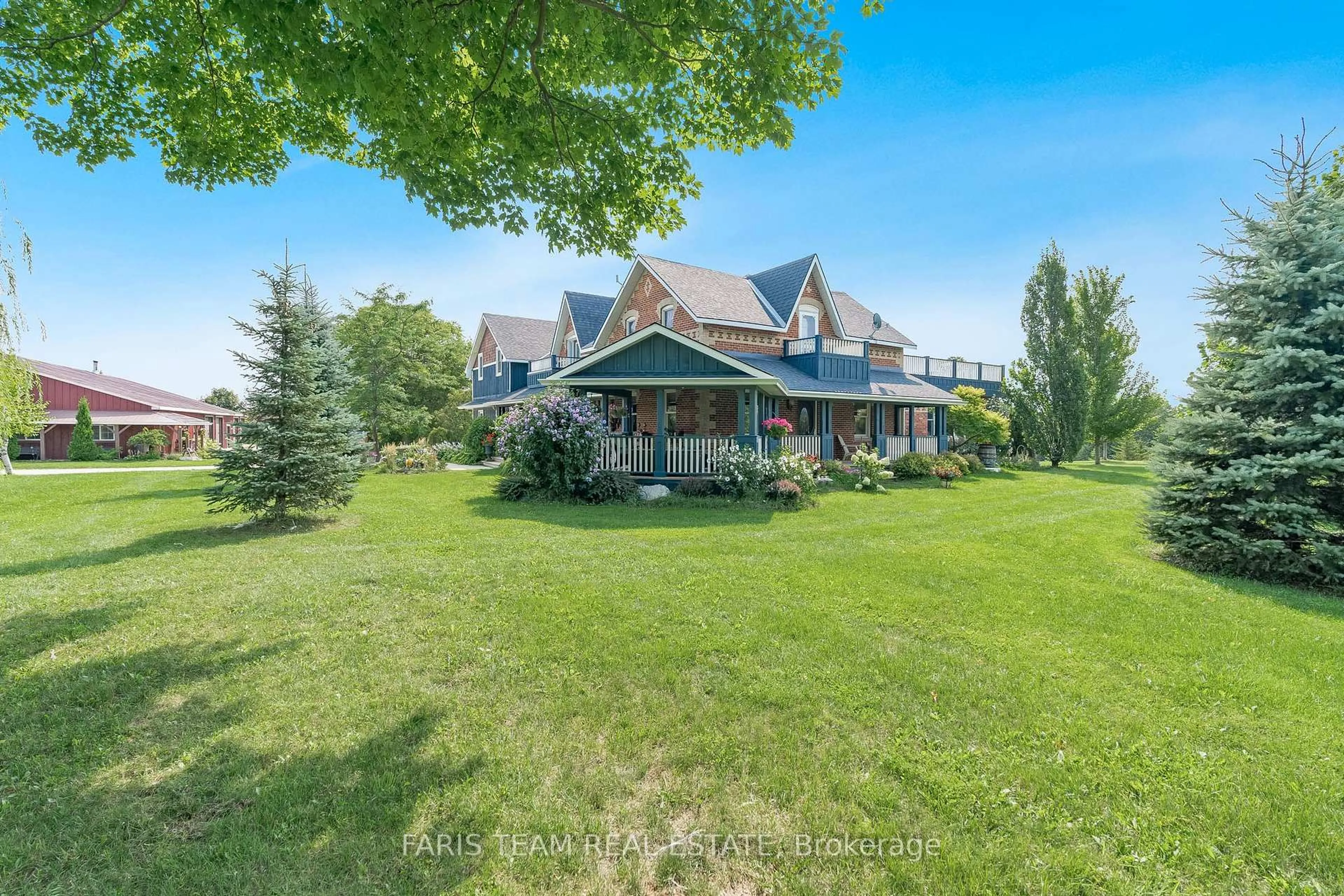 A pic from outside/outdoor area/front of a property/back of a property/a pic from drone, mountain view for 1273 Nottawasaga Conc 6 N/A, Clearview Ontario L0M 1P0