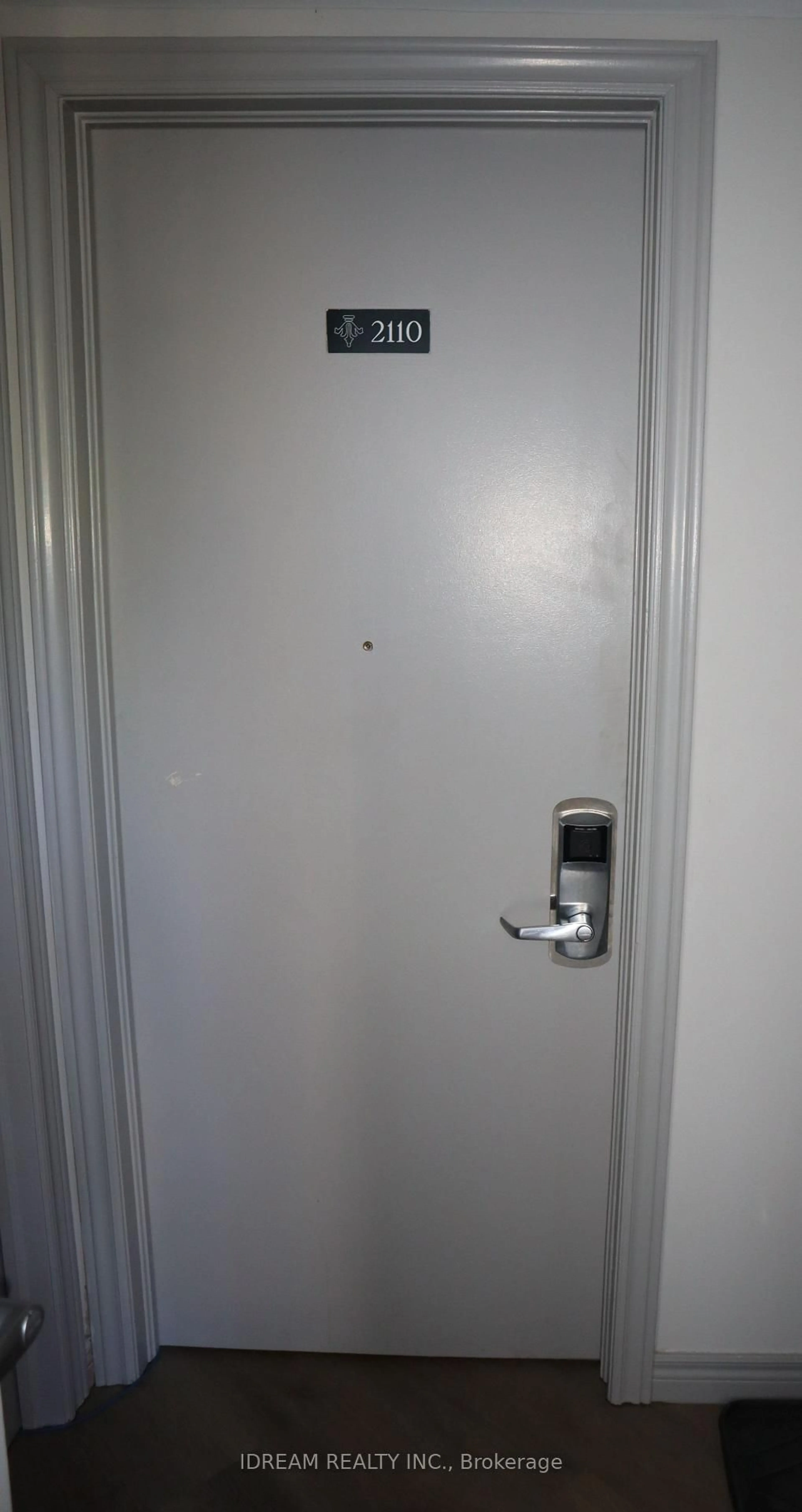 A pic of a room for 90 Highland Dr #2111/2110, Oro-Medonte Ontario L0L 2L0