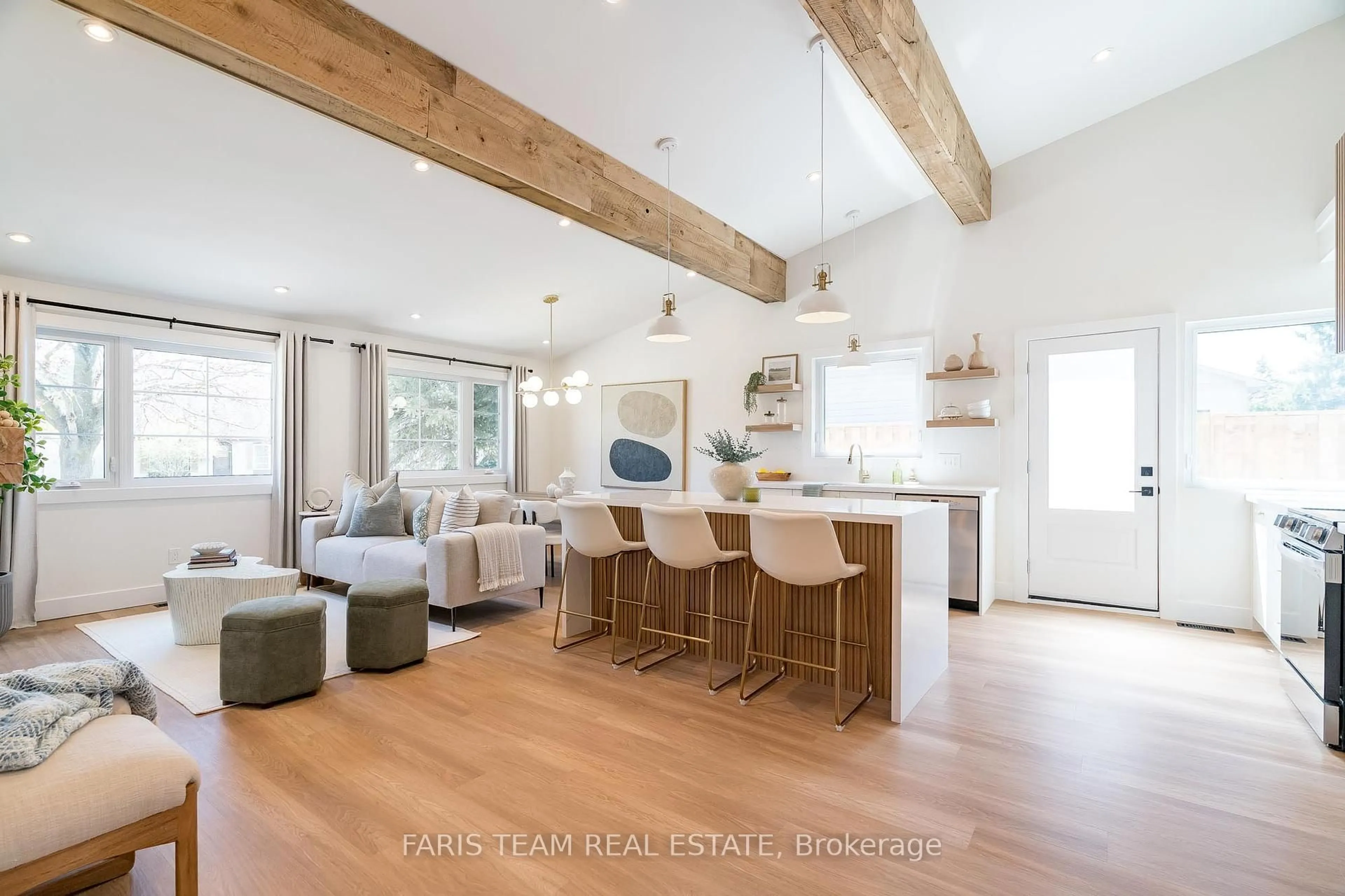 Open concept kitchen, wood/laminate floor for 12 Oren Blvd, Barrie Ontario L4N 4M1