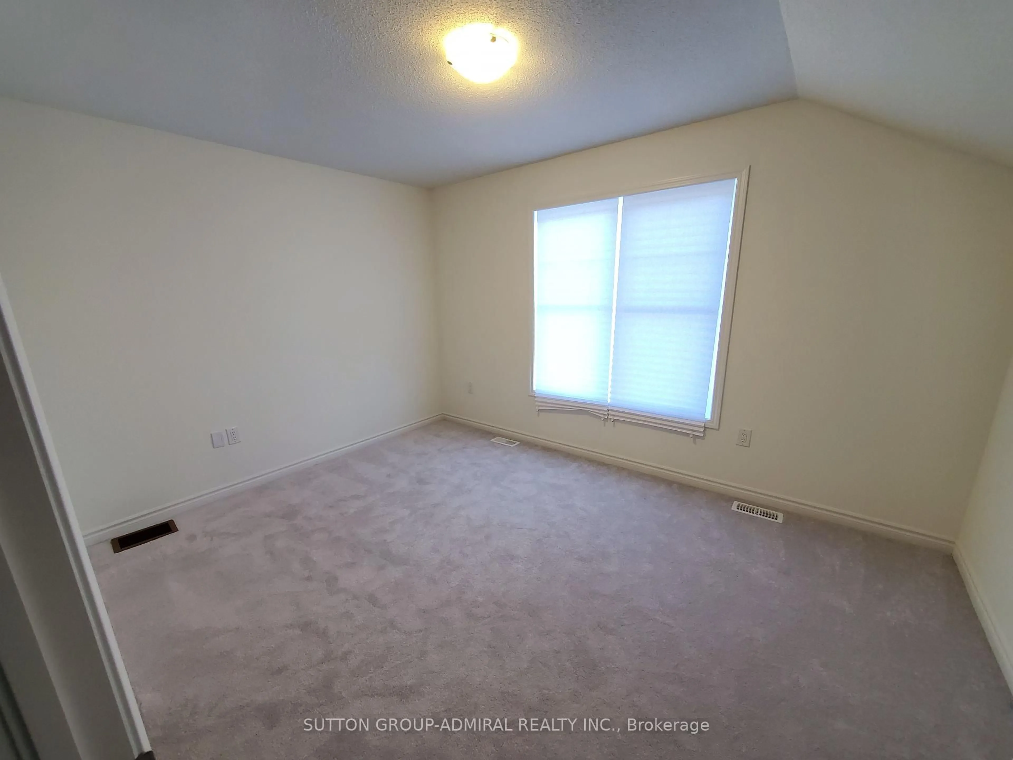 A pic of a room for 38 Surf Dr, Wasaga Beach Ontario L9Z 0J4