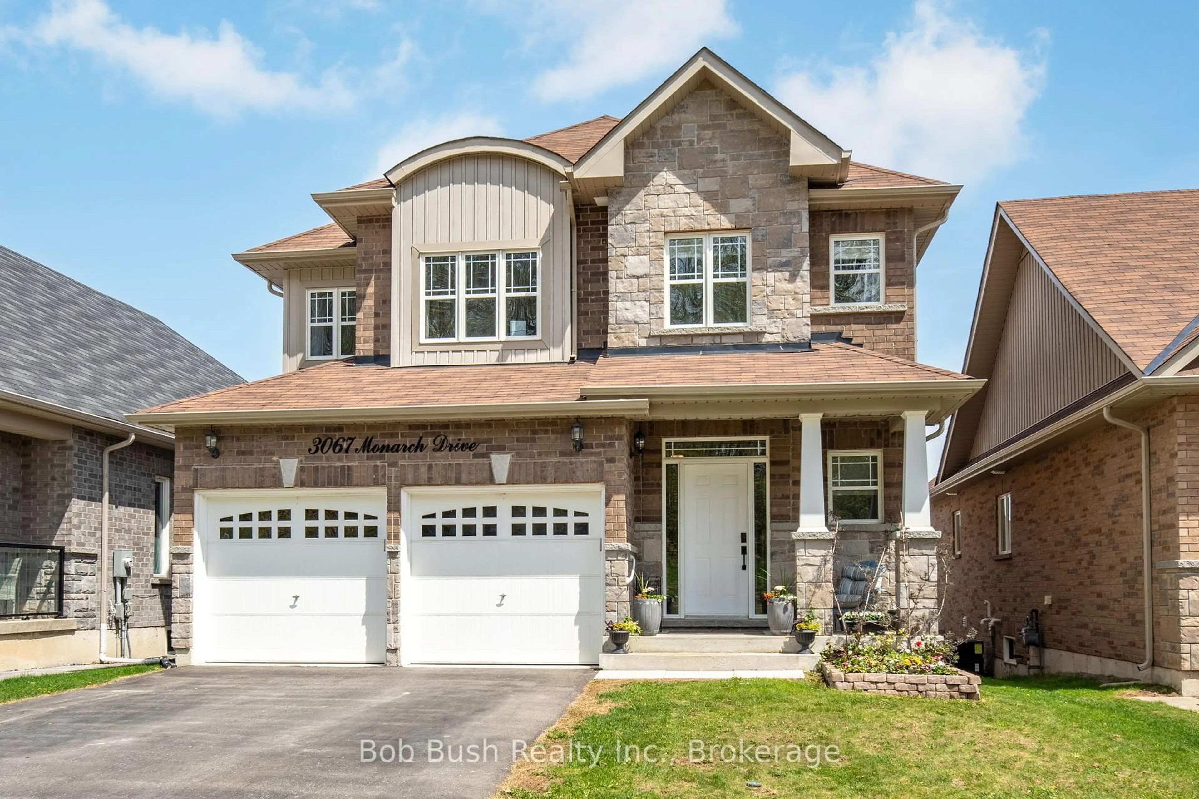 Home with brick exterior material, street for 3067 MONARCH Dr, Orillia Ontario L3V 8K3