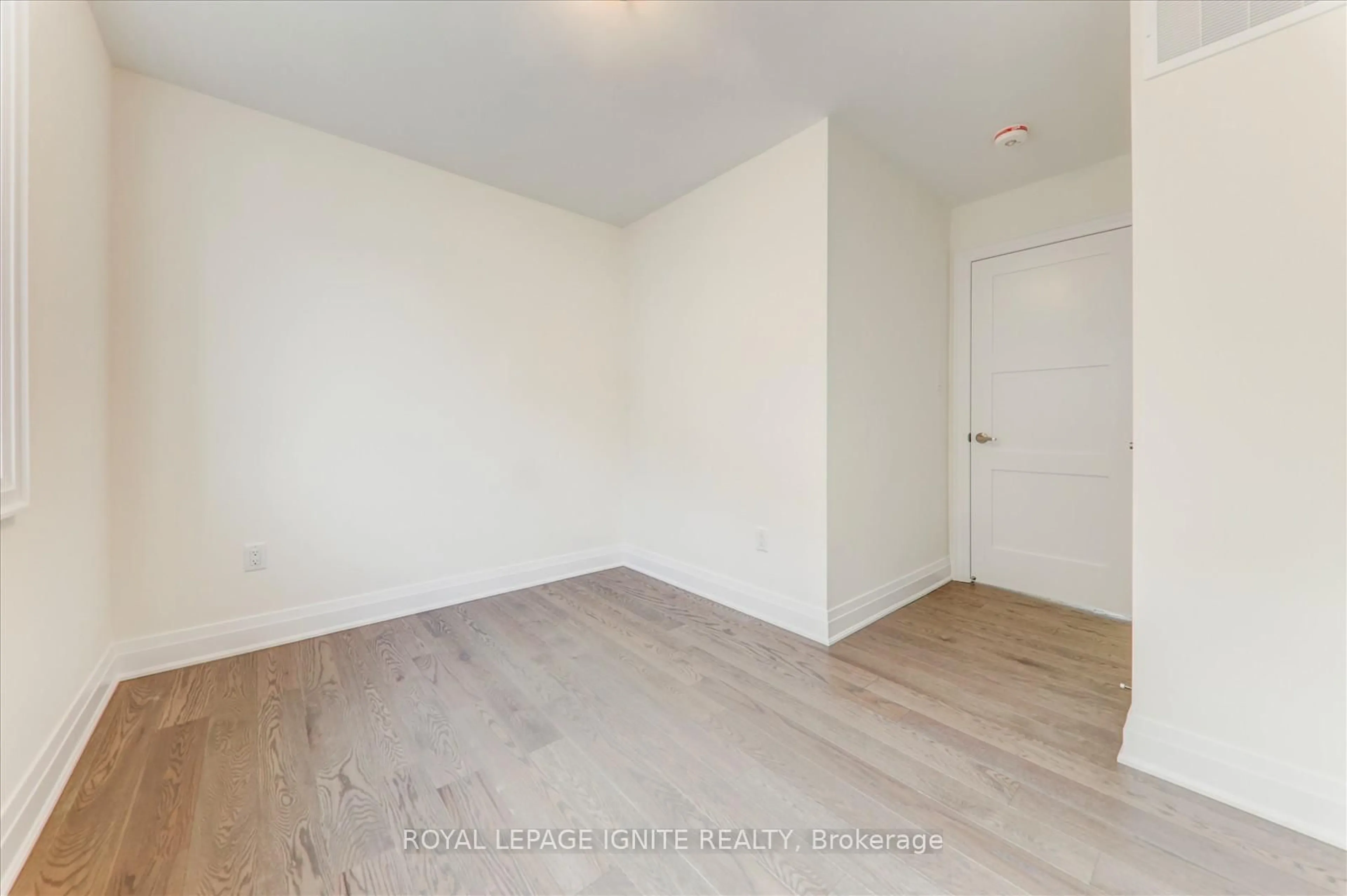 A pic of a room for 519 Hudson Cres, Midland Ontario L4R 0J2