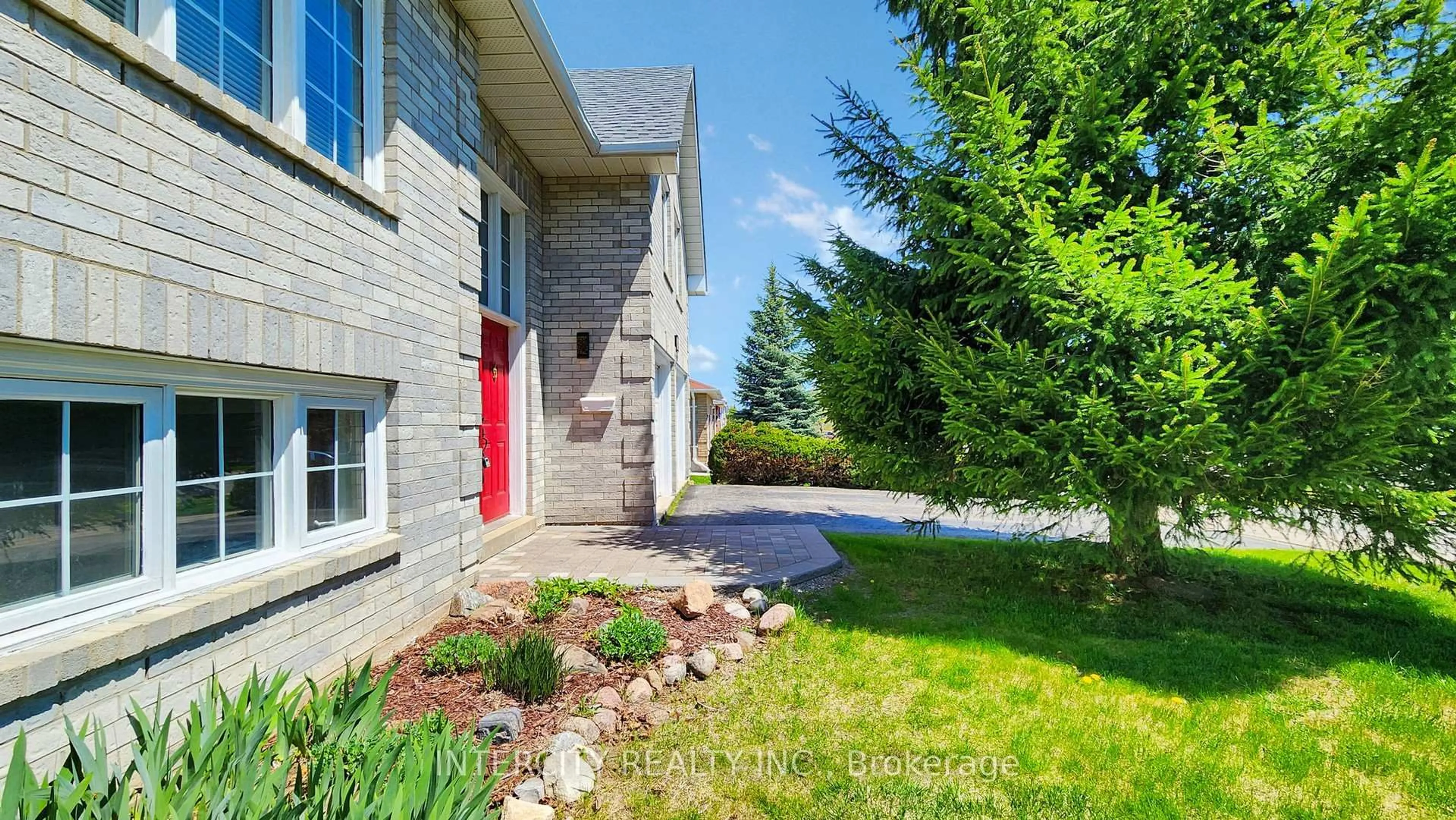 Home with brick exterior material, street for 406 Big Bay Point Rd, Barrie Ontario L4N 7P3