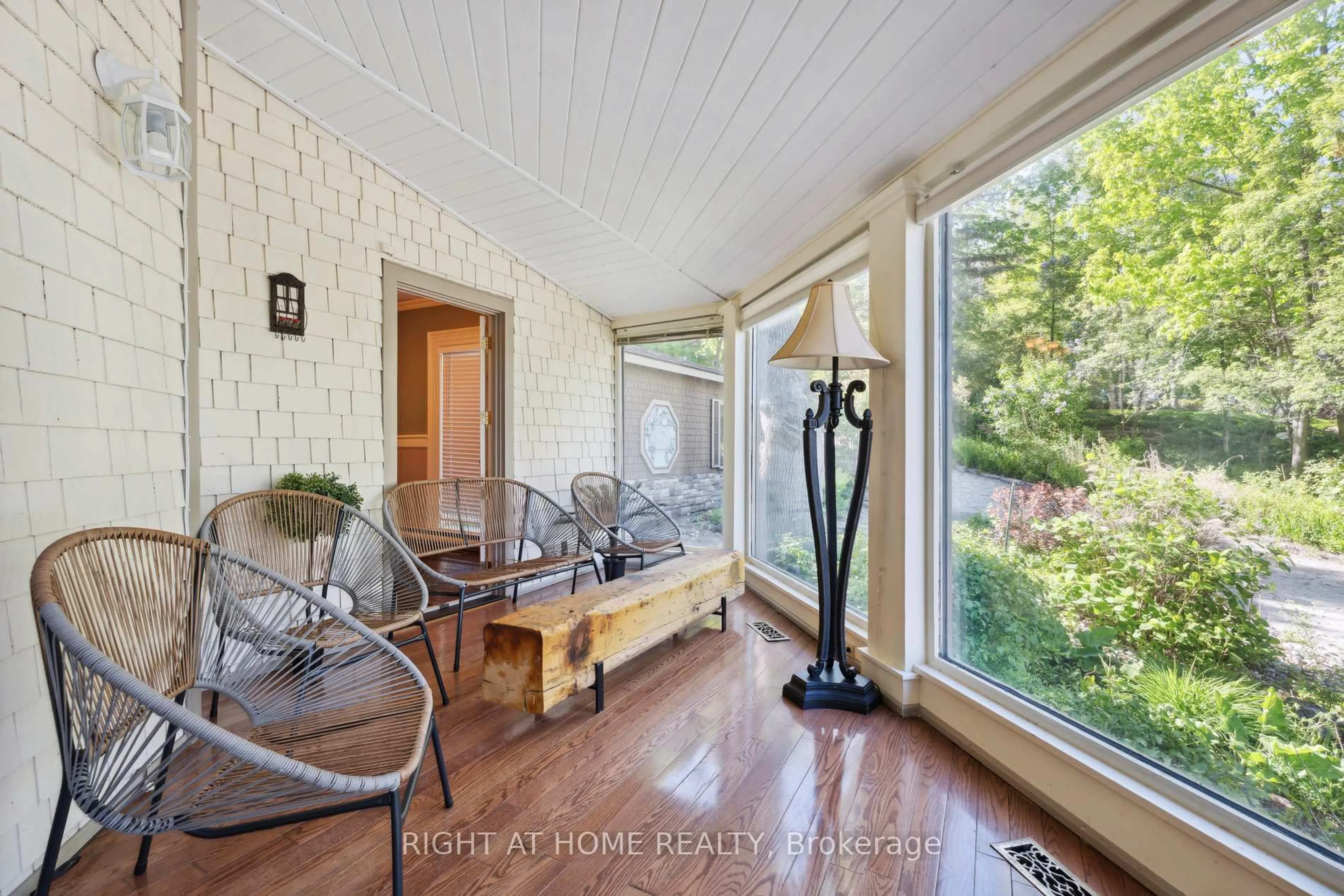 Unknown for 345 Brewery Lane, Orillia Ontario L3V 7H6