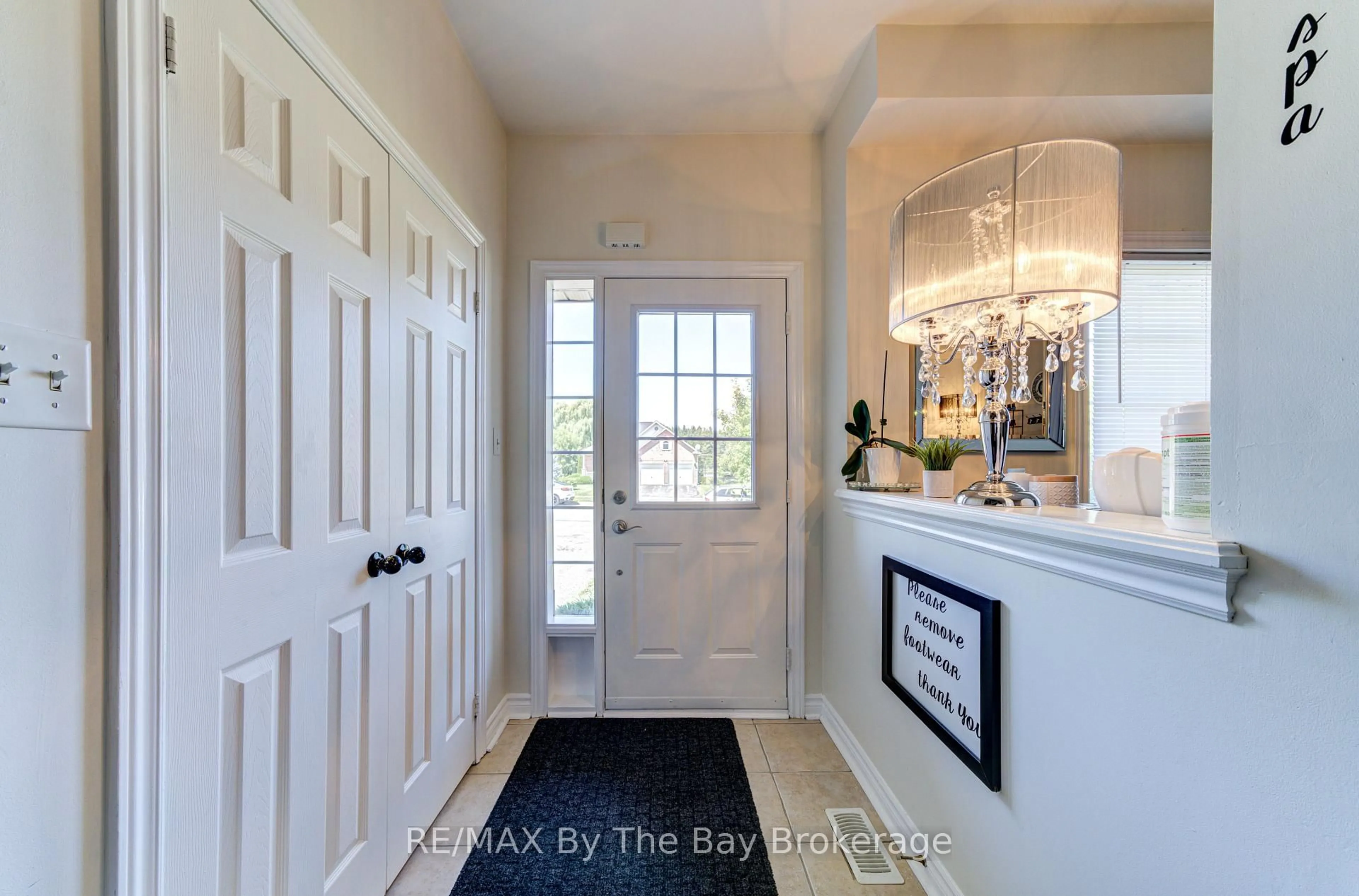 Indoor entryway for 10 Mair Mills Dr, Collingwood Ontario L9Y 0A8