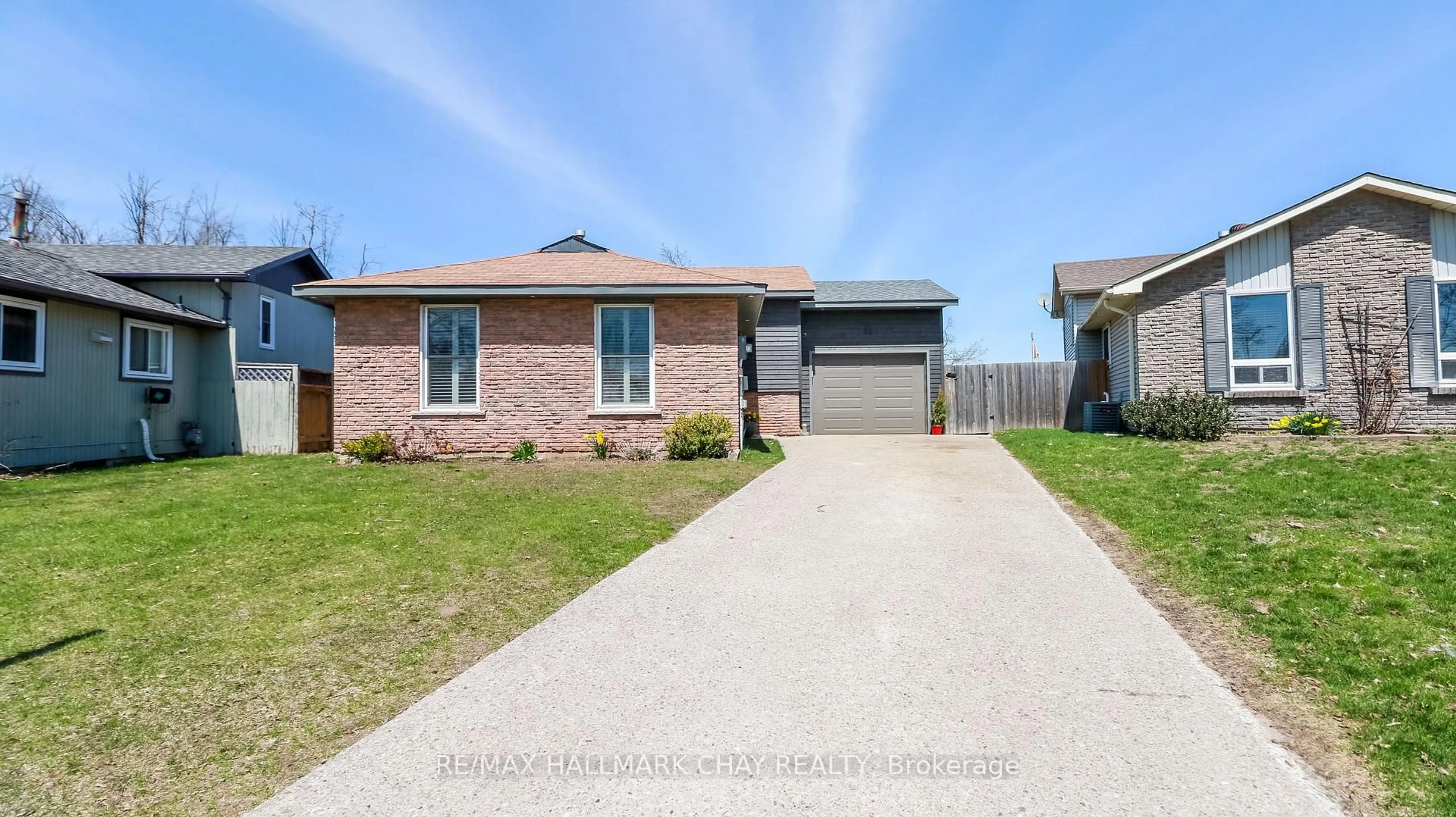 Home with brick exterior material, street for 51 Christie Cres, Barrie Ontario L4N 4V2