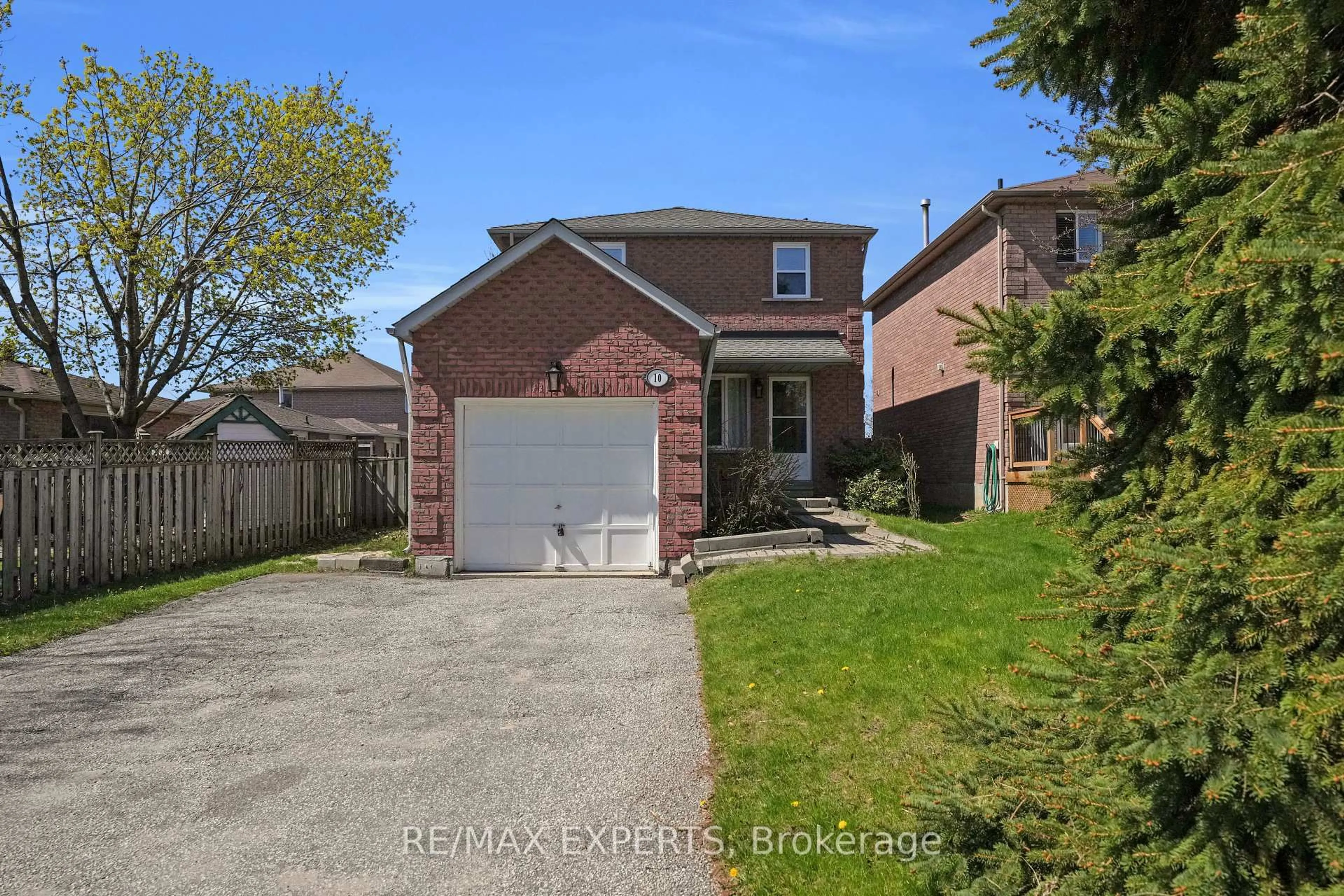 Home with brick exterior material, street for 10 Wallace Dr, Barrie Ontario L4N 7E2