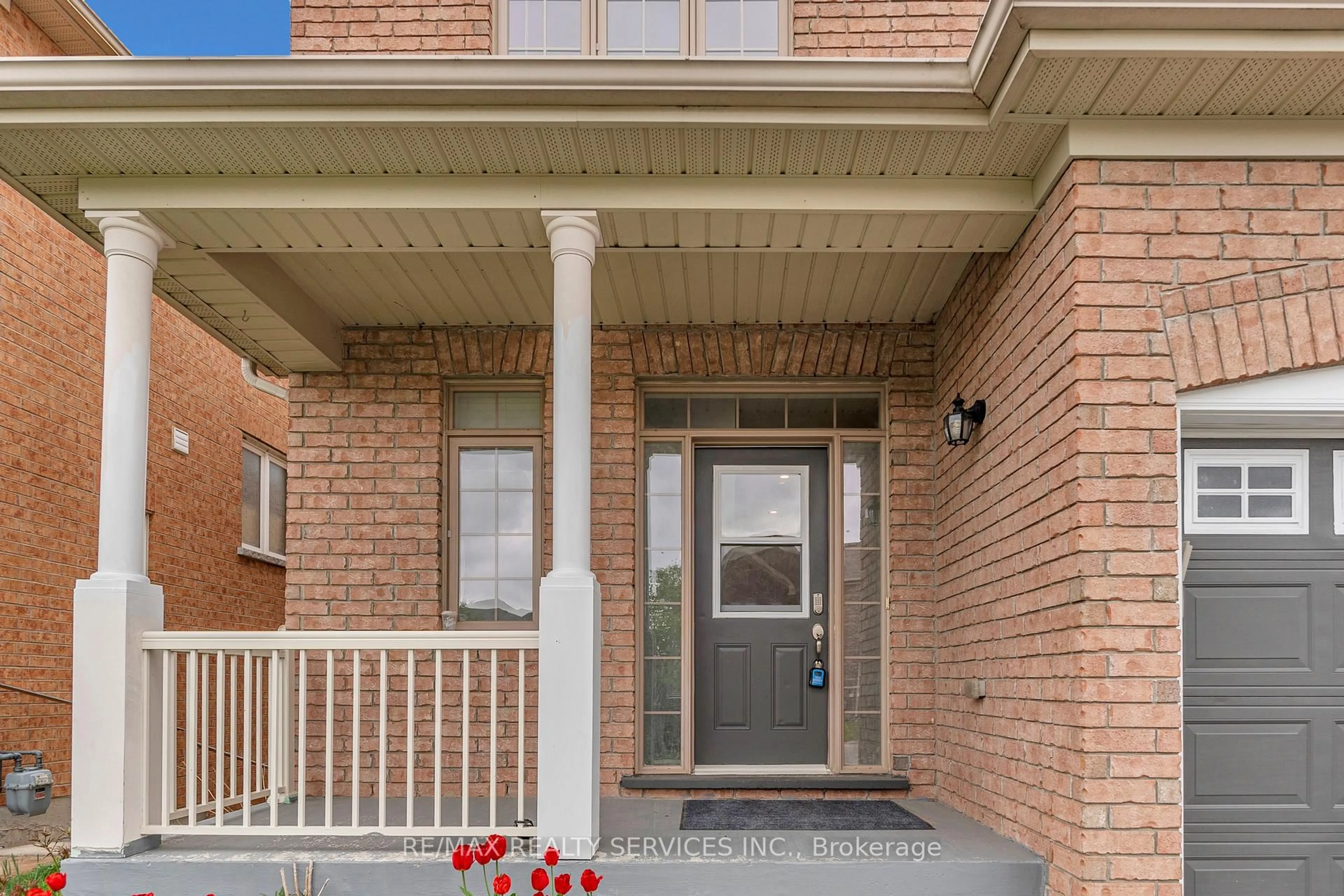 Home with brick exterior material, street for 36 Forsyth Cres, Barrie Ontario L4N 5K4
