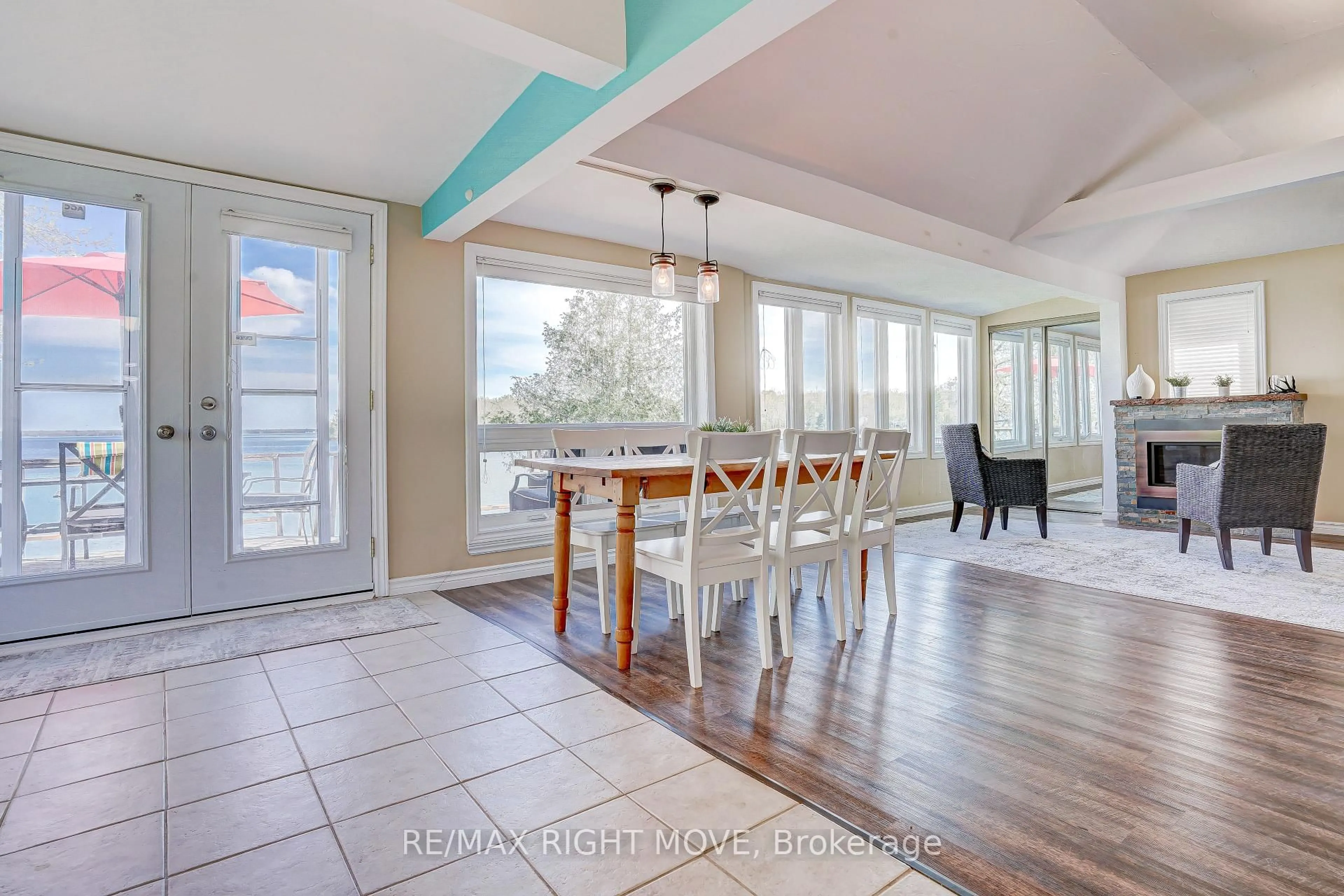 Open concept kitchen, unknown for 3752 Portage Bay Rd, Ramara Ontario L0K 2B0