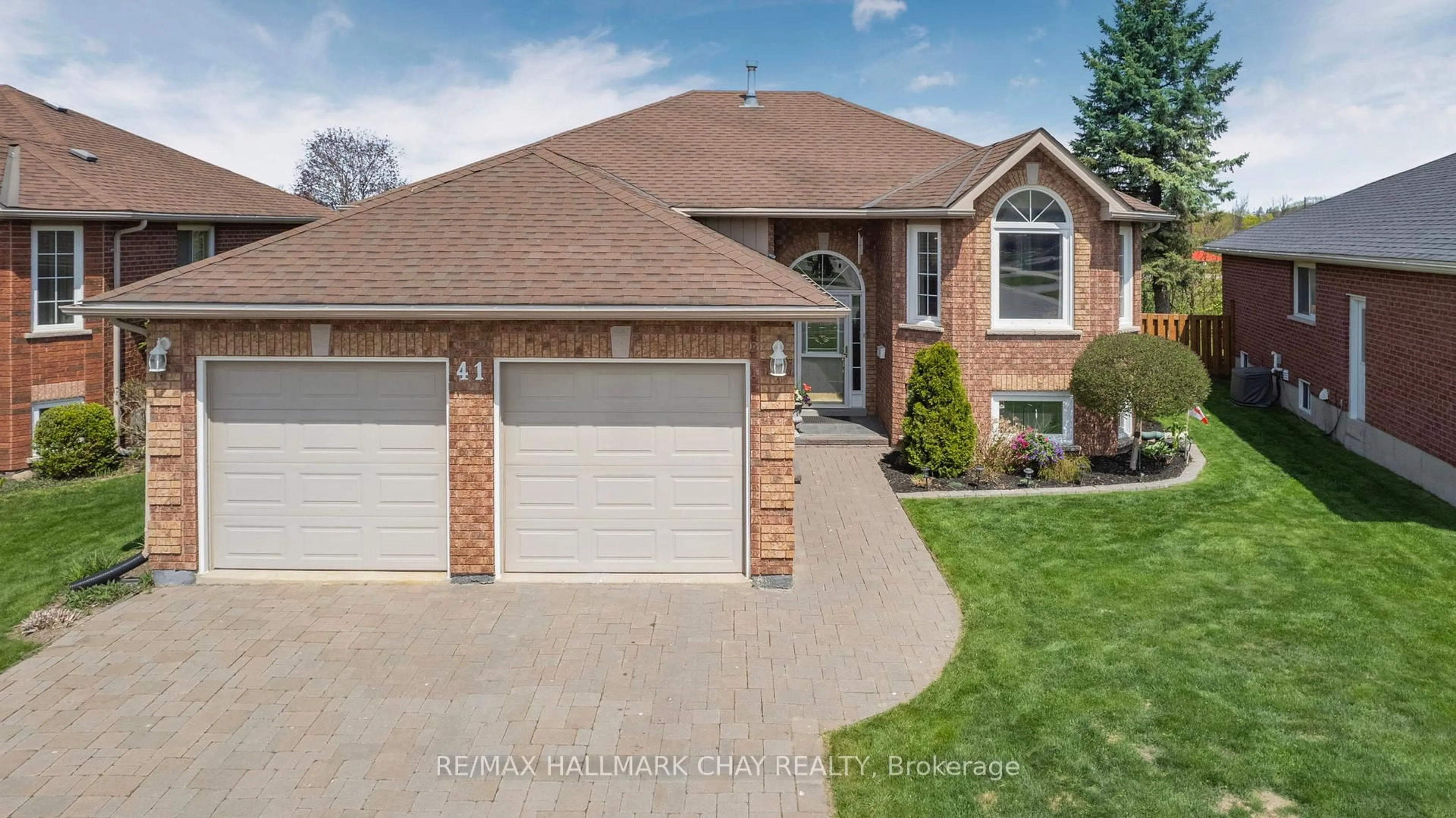 Home with brick exterior material, street for 41 Carter Cres, Orillia Ontario L3V 7S2