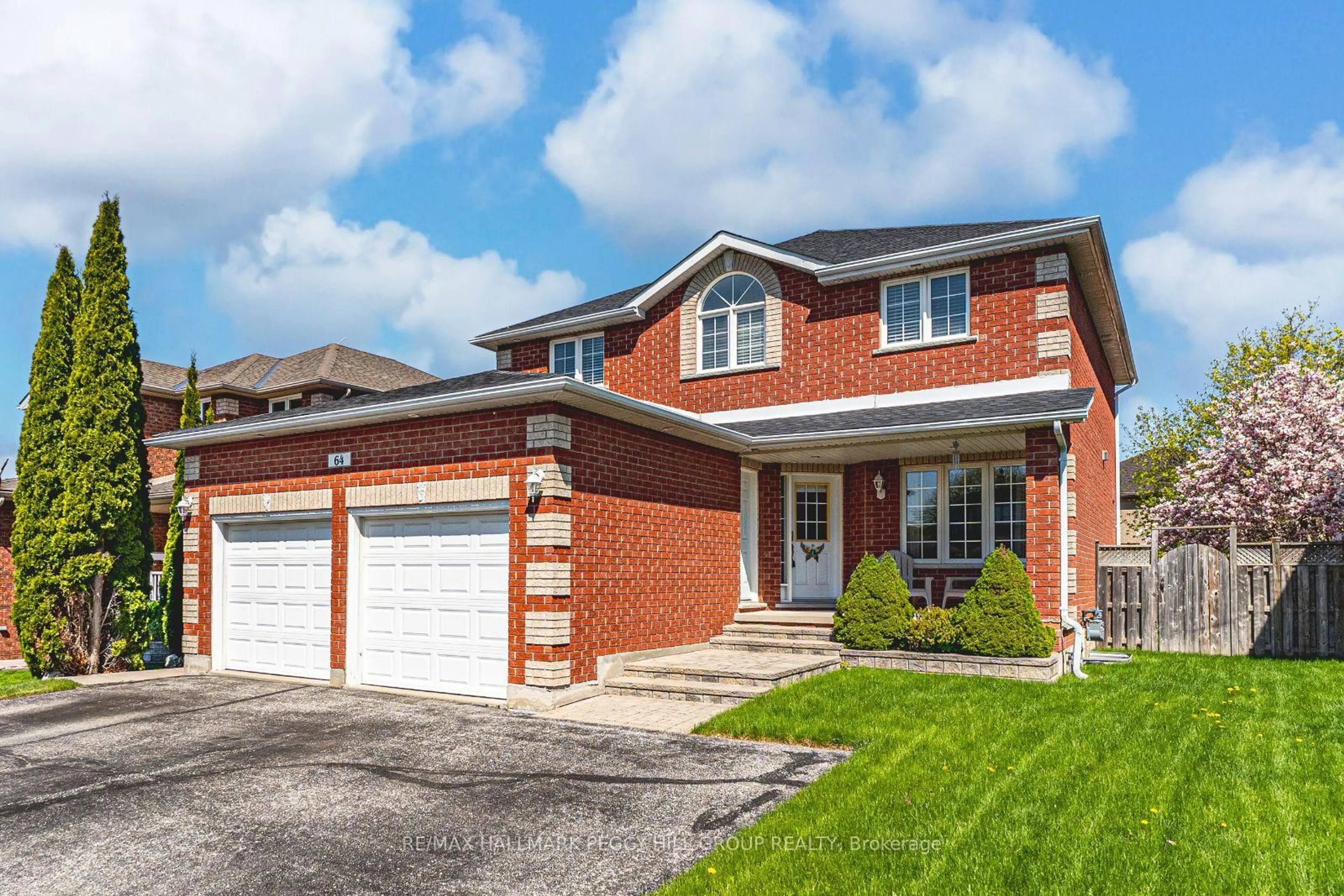 Home with brick exterior material, street for 64 Summerset Dr, Barrie Ontario L4N 0B1