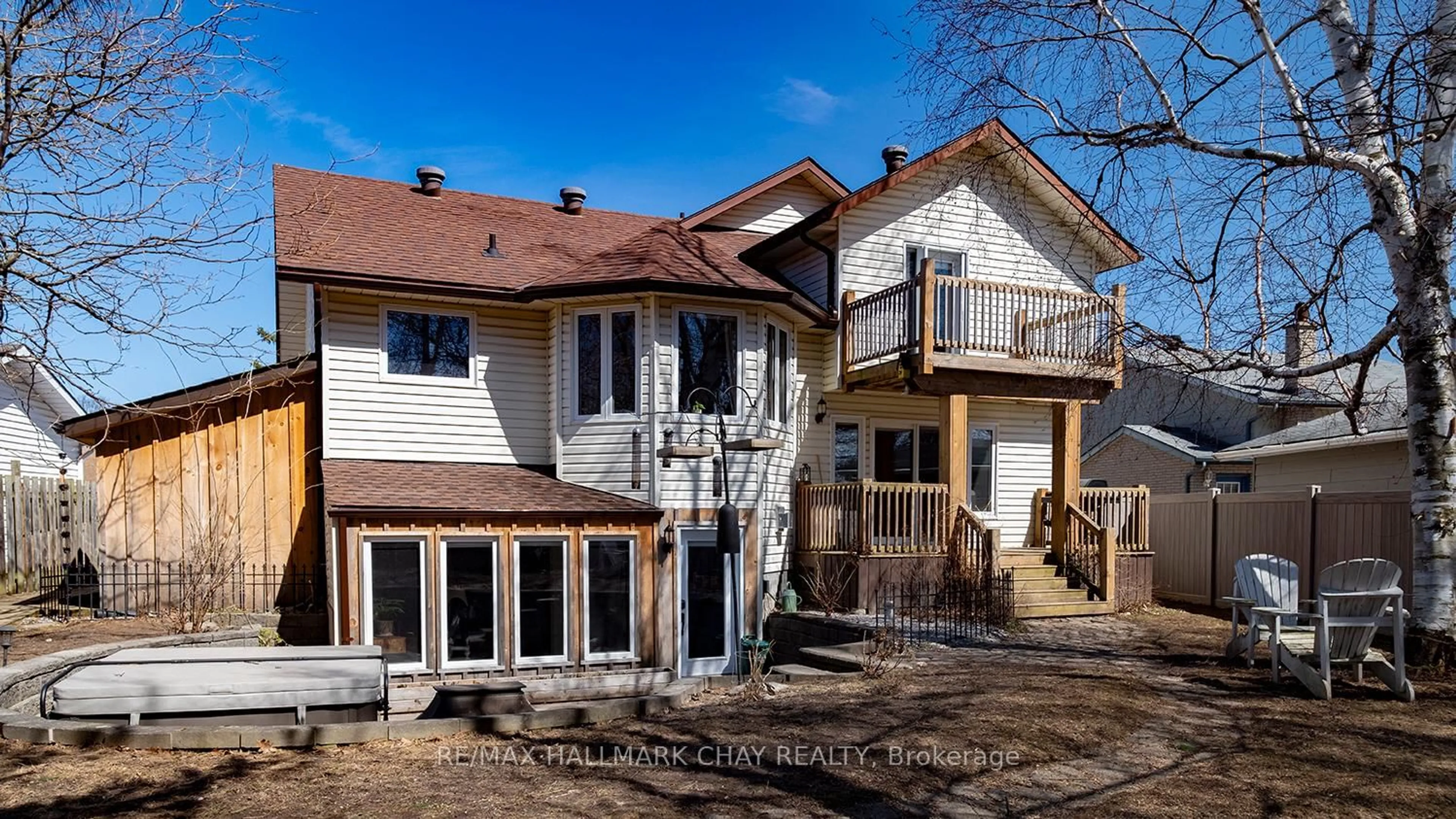 Unknown for 14 Sulky Dr, Penetanguishene Ontario L9M 1J7