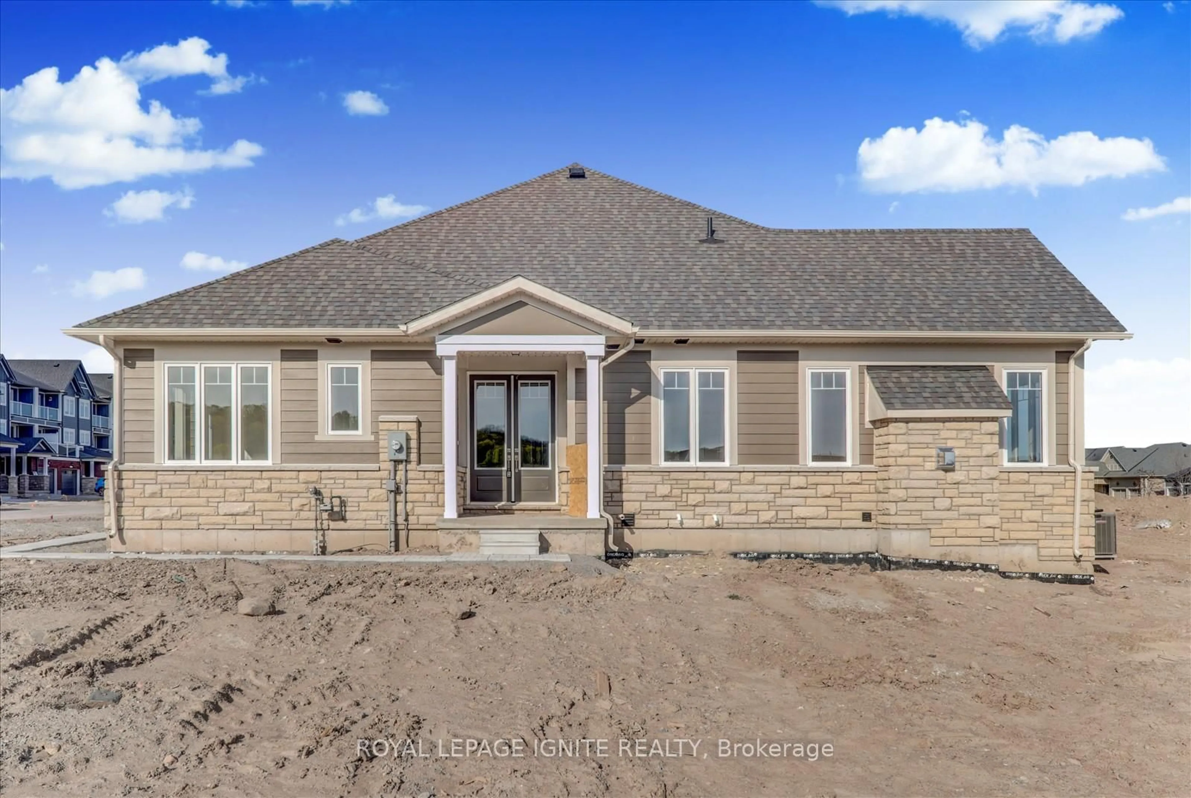 Home with brick exterior material, building for 553 Hudson Cres, Midland Ontario L4R 0J1