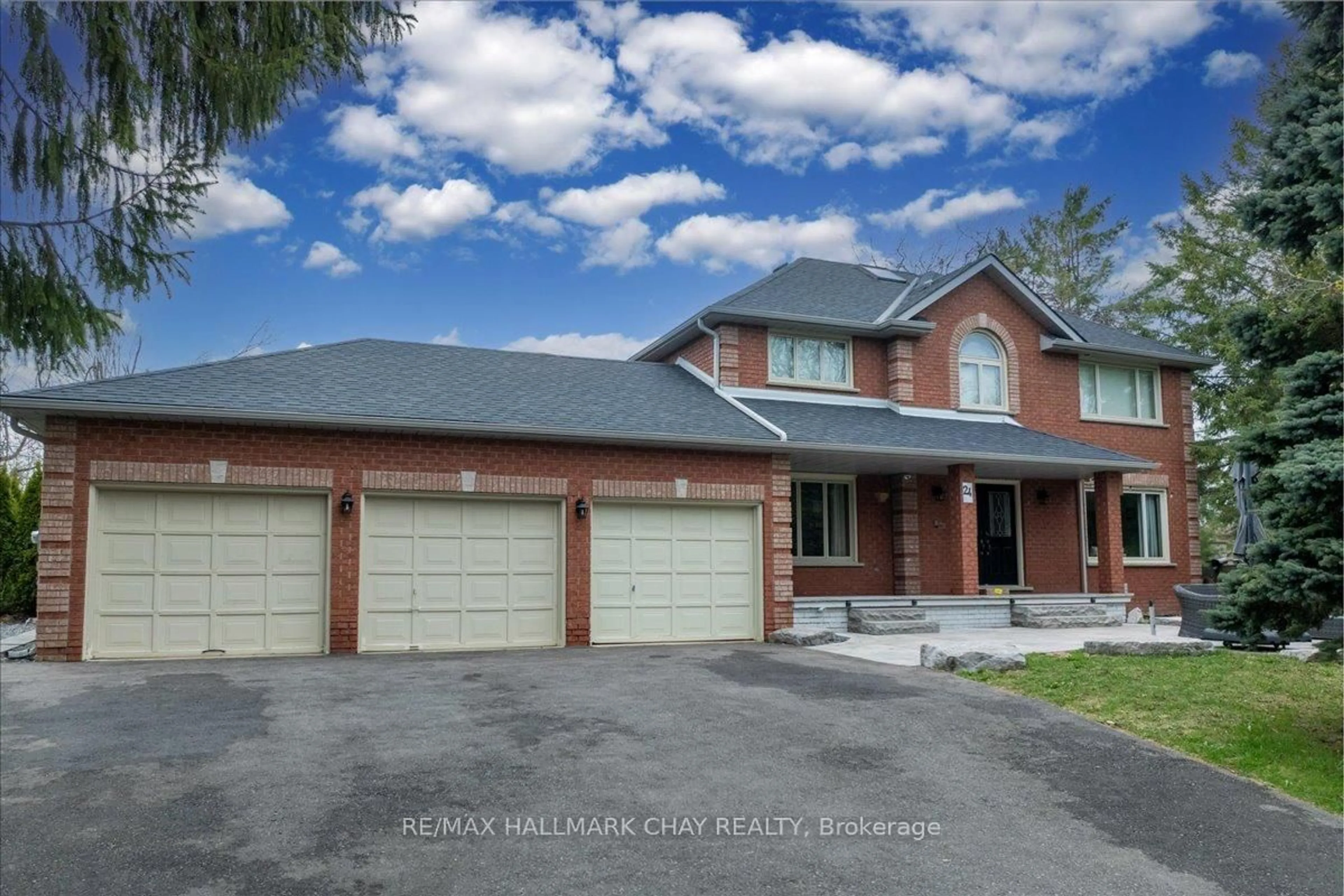 Home with brick exterior material, street for 24 Martine Cres, Oro-Medonte Ontario L0L 2L0