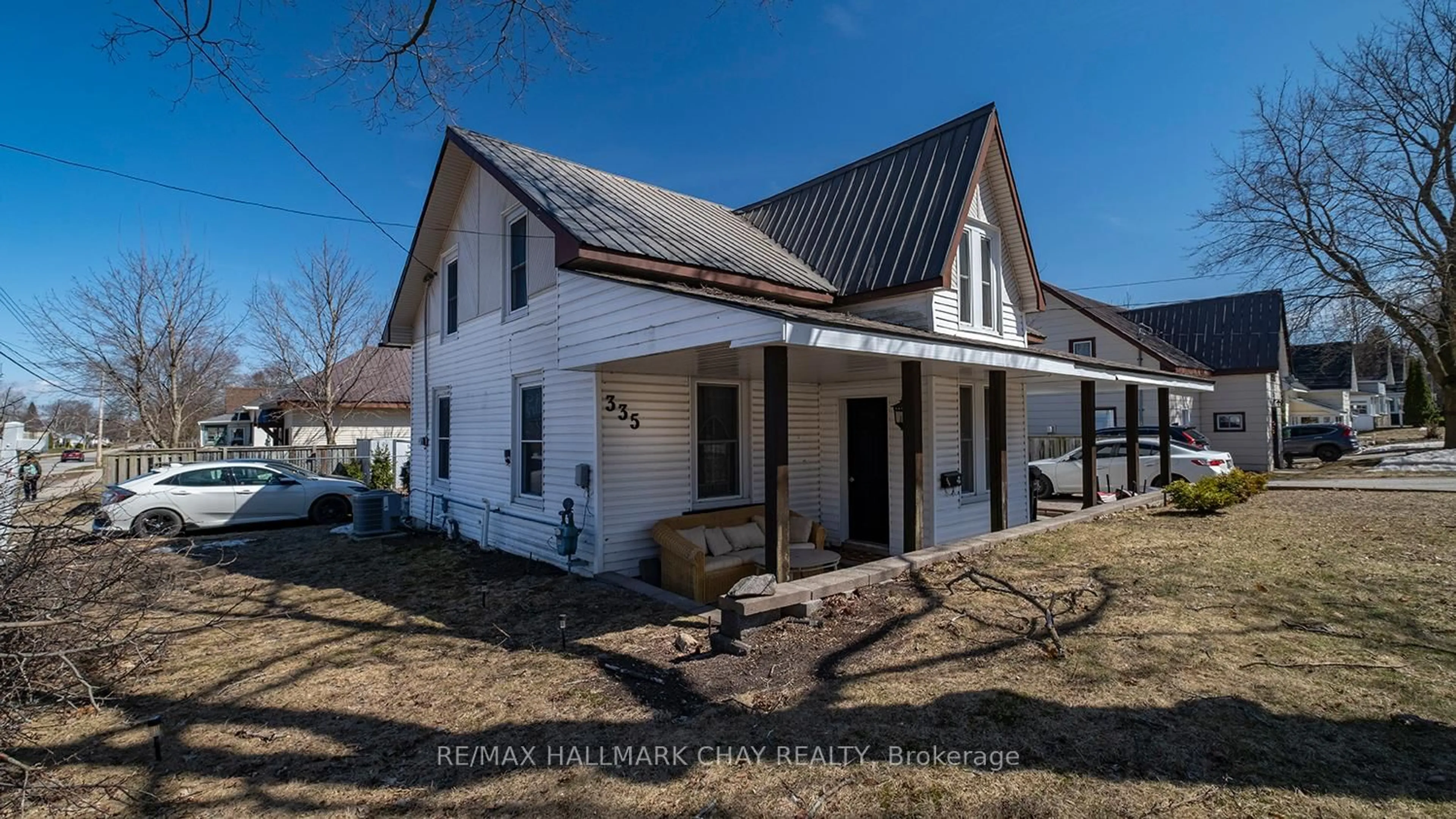 Unknown for 335 RUSSELL St, Midland Ontario L4R 3A5