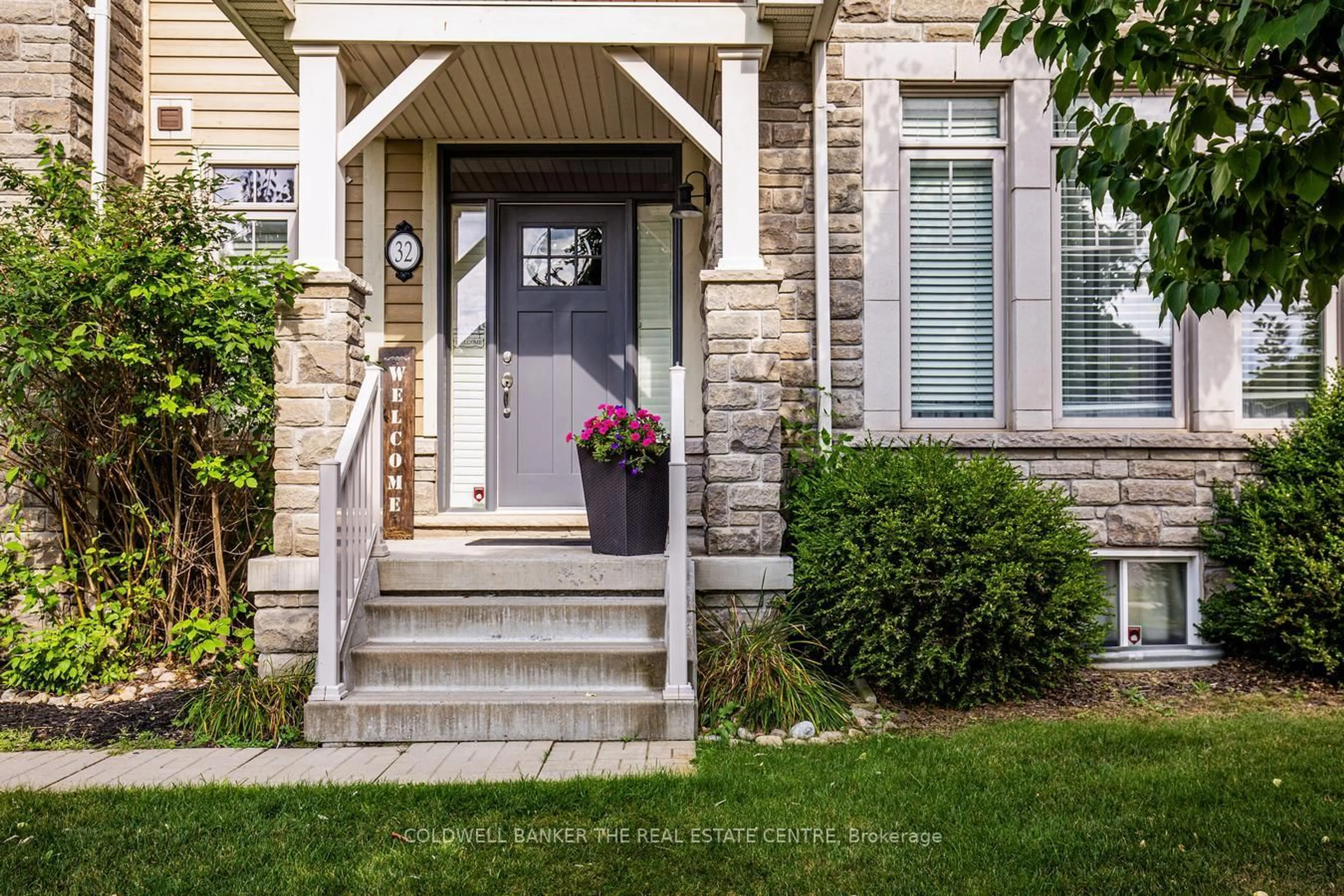 Unknown for 32 Royal Park Blvd, Barrie Ontario L4N 6M8