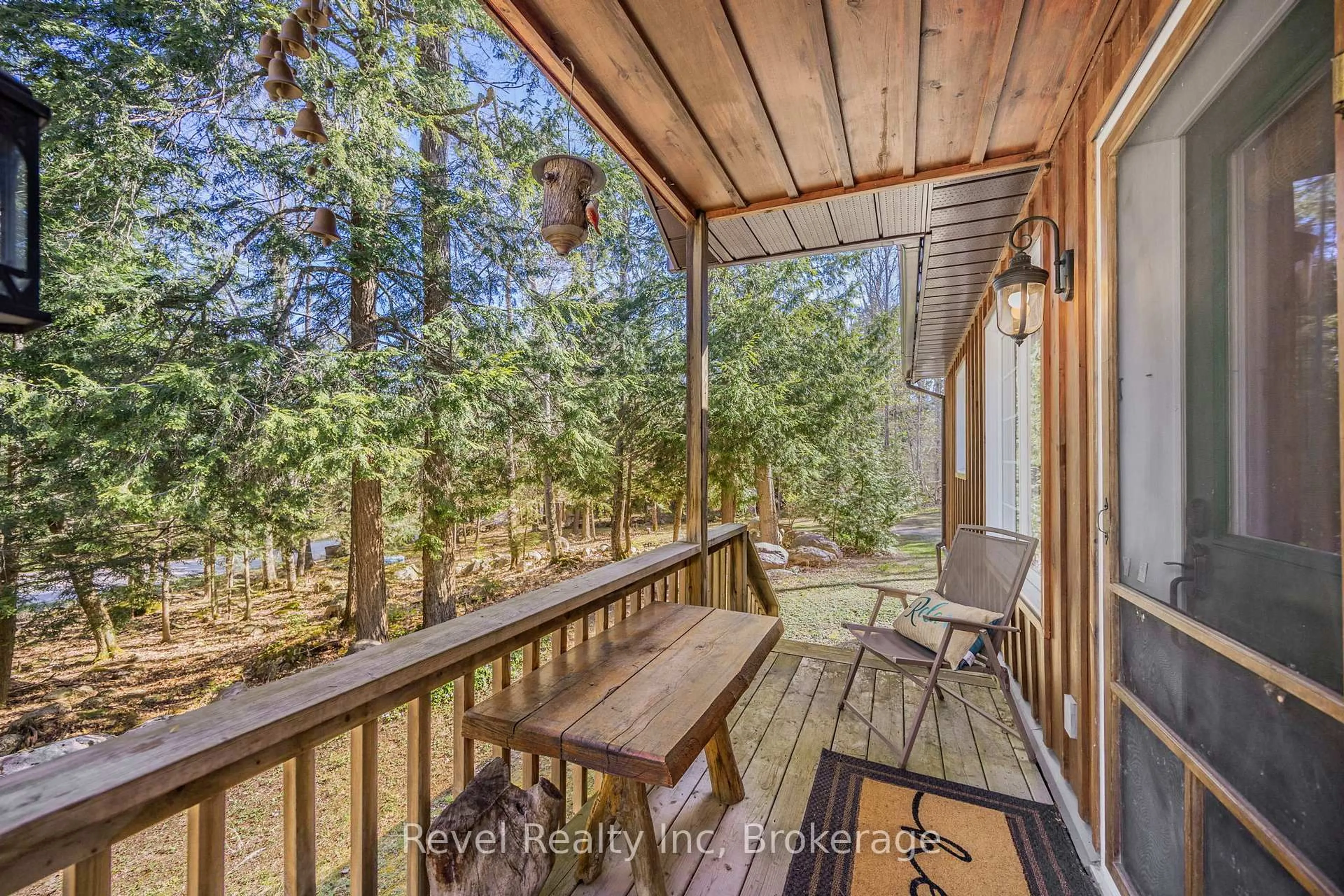 Patio, forest/trees view for 197 North Shore Dr, Tiny Ontario L9M 0T8