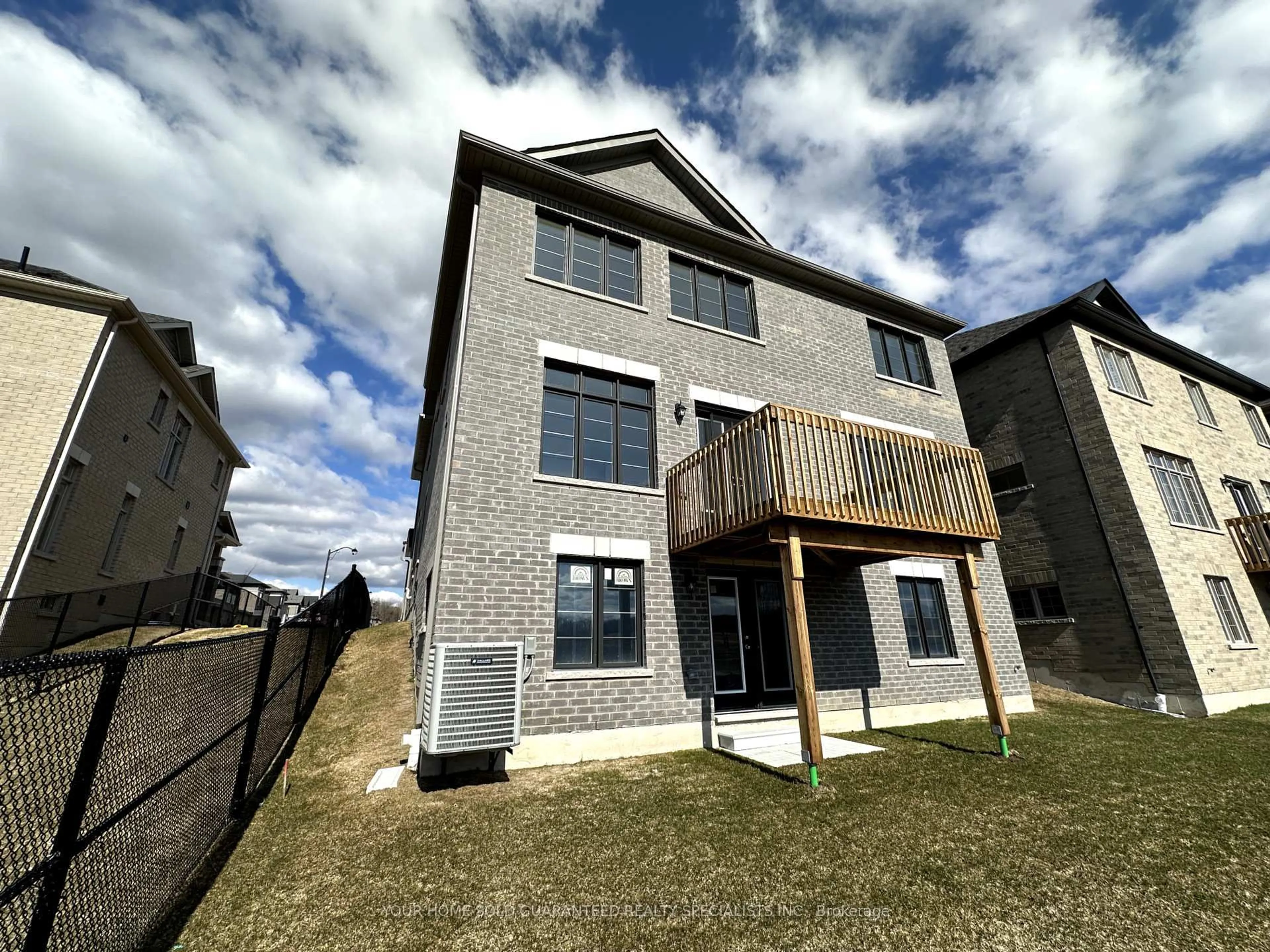 Unknown for 62 Calypso Ave, Springwater Ontario L0L 1Y3