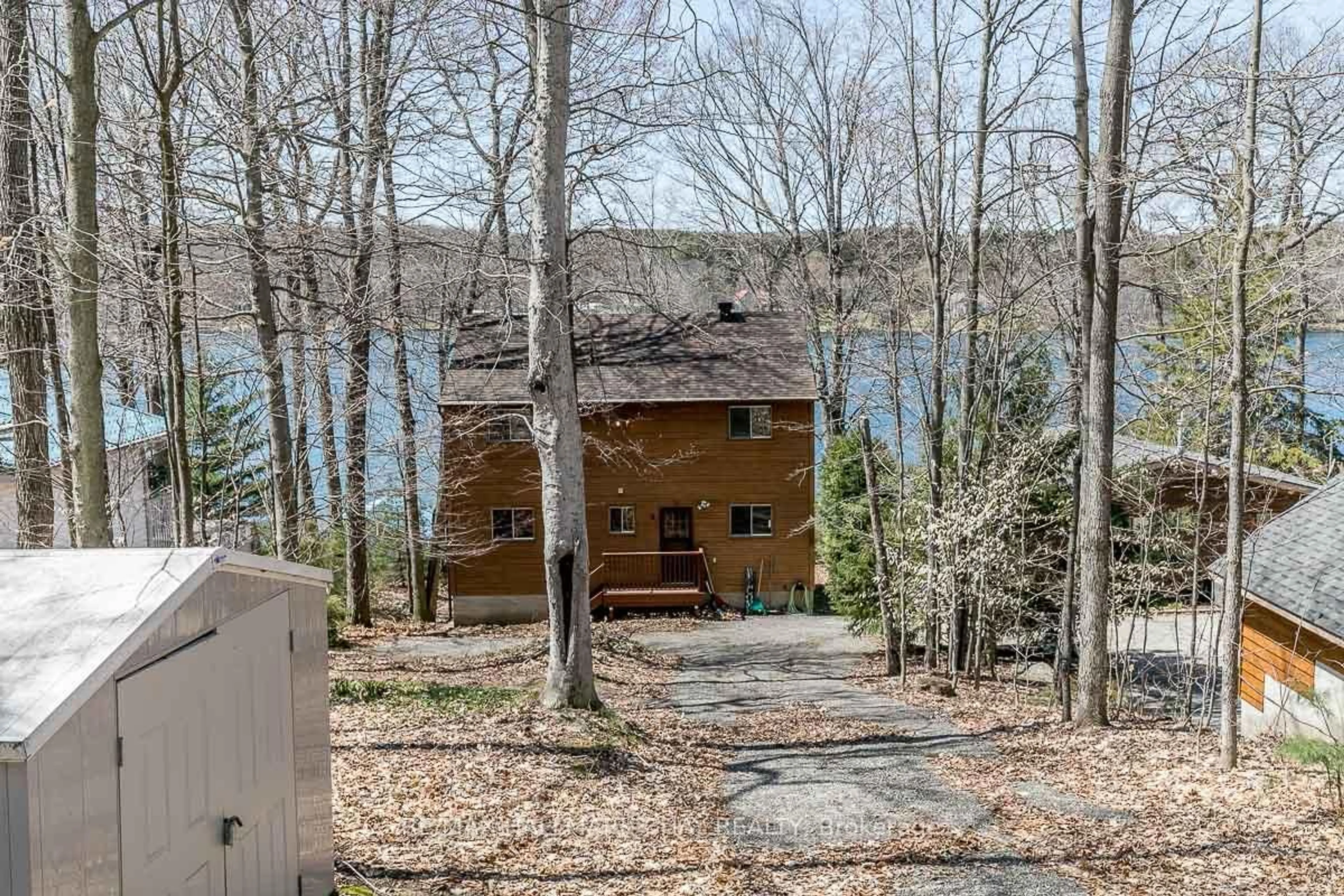 Unknown for 176 Farlain Lake Rd, Tiny Ontario L9M 0B5