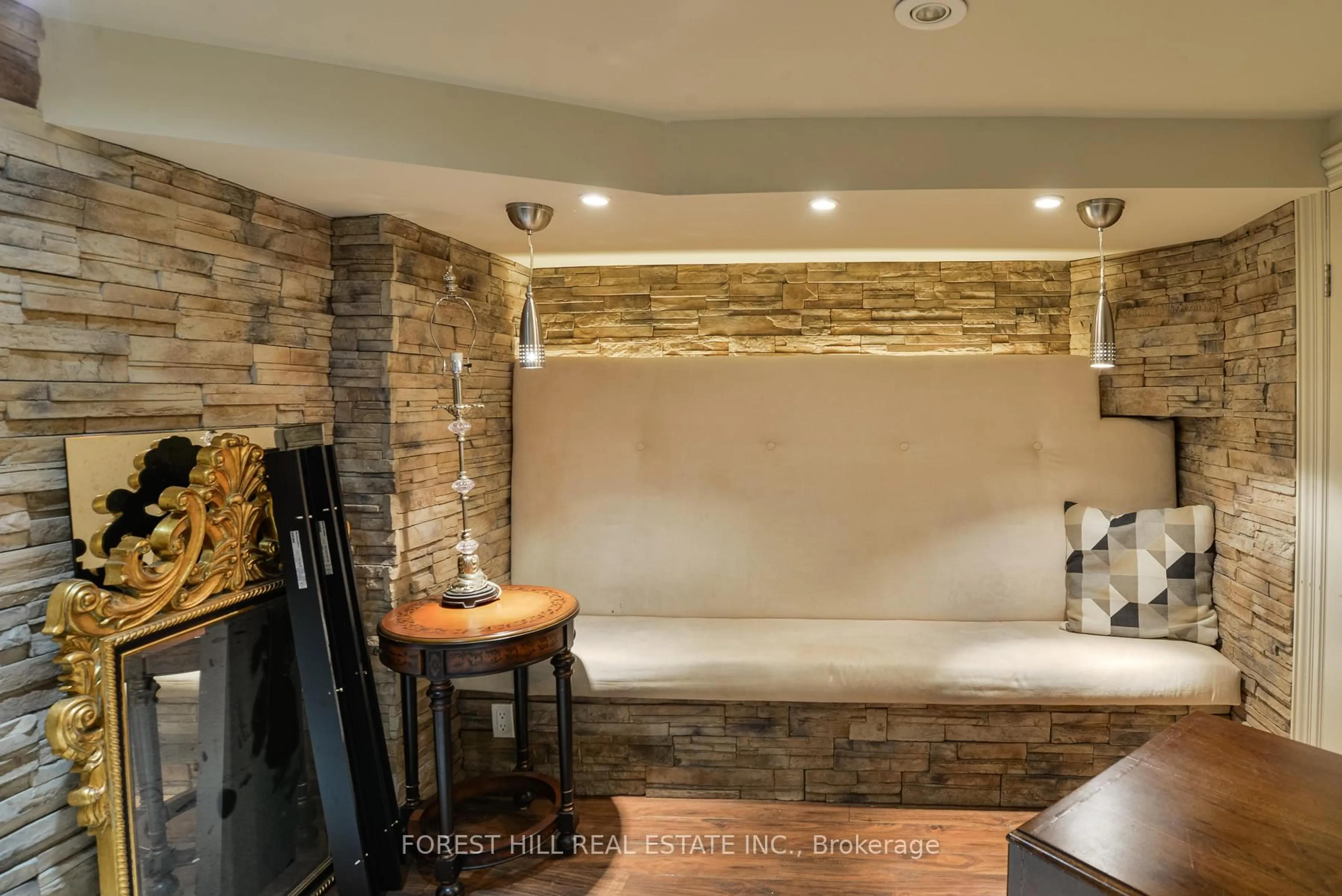 Contemporary bathroom, ceramic/tile floor for 241 Mississaga St, Orillia Ontario L3V 3B7