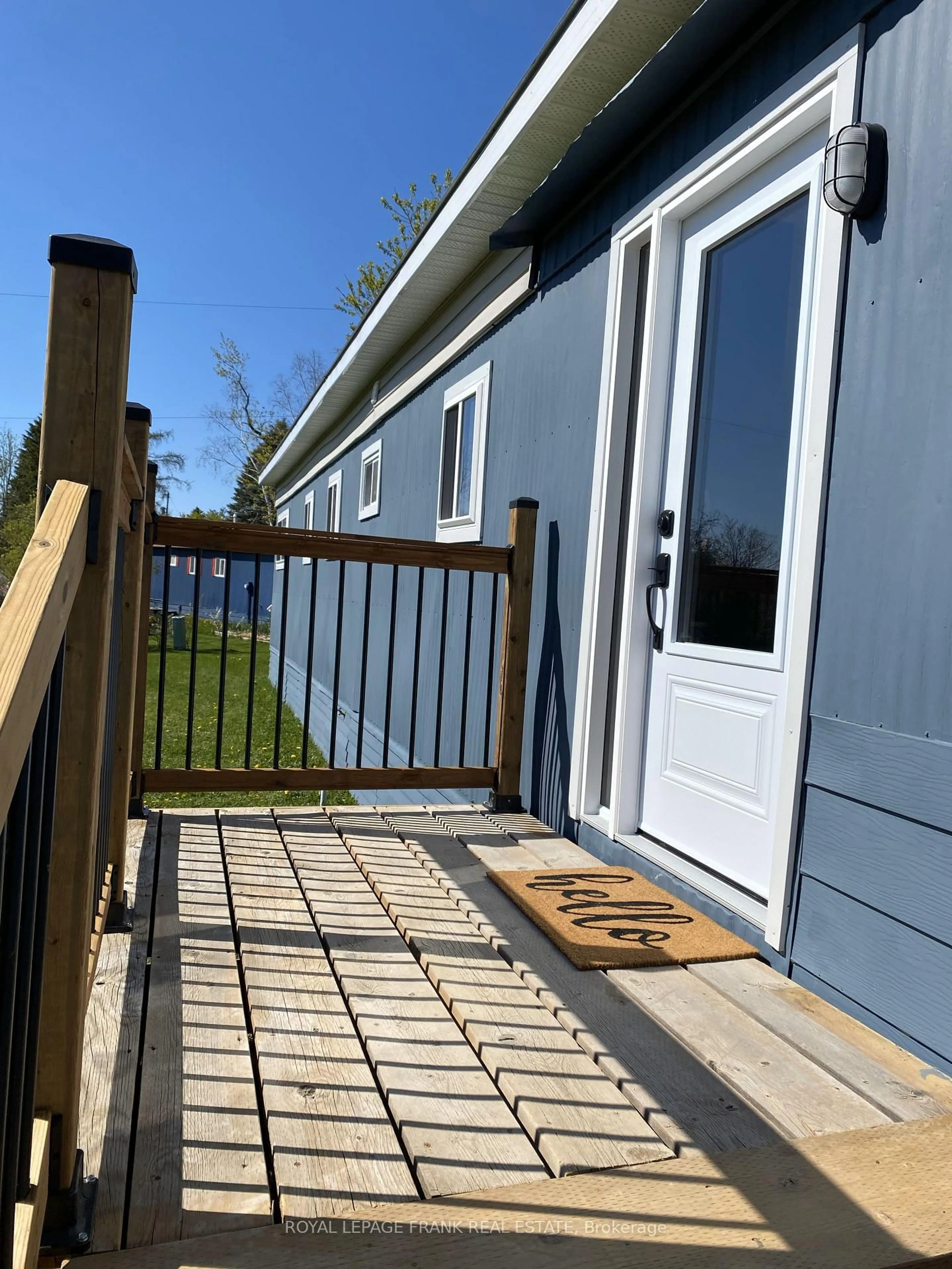 Unknown for 8 Bensley Dr, Oro-Medonte Ontario L3V 6H1