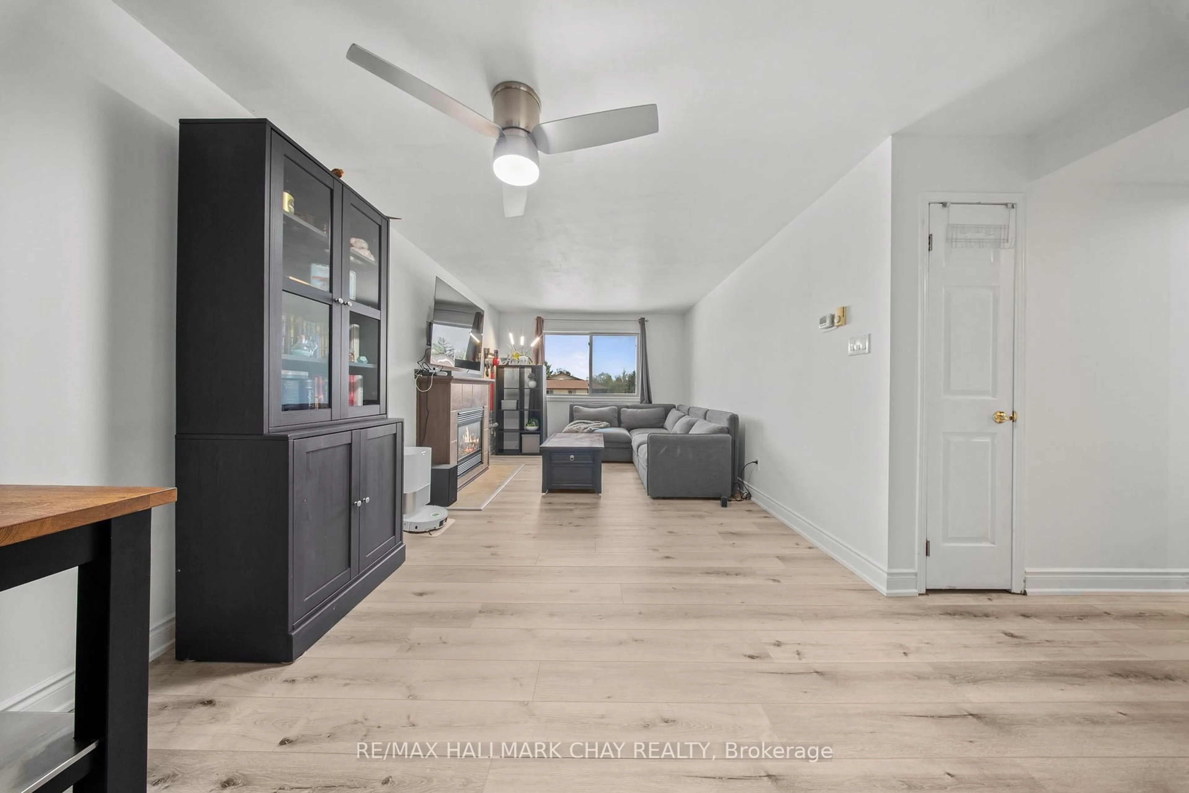 Unknown for 25 Meadow Lane #303, Barrie Ontario L4N 7K2