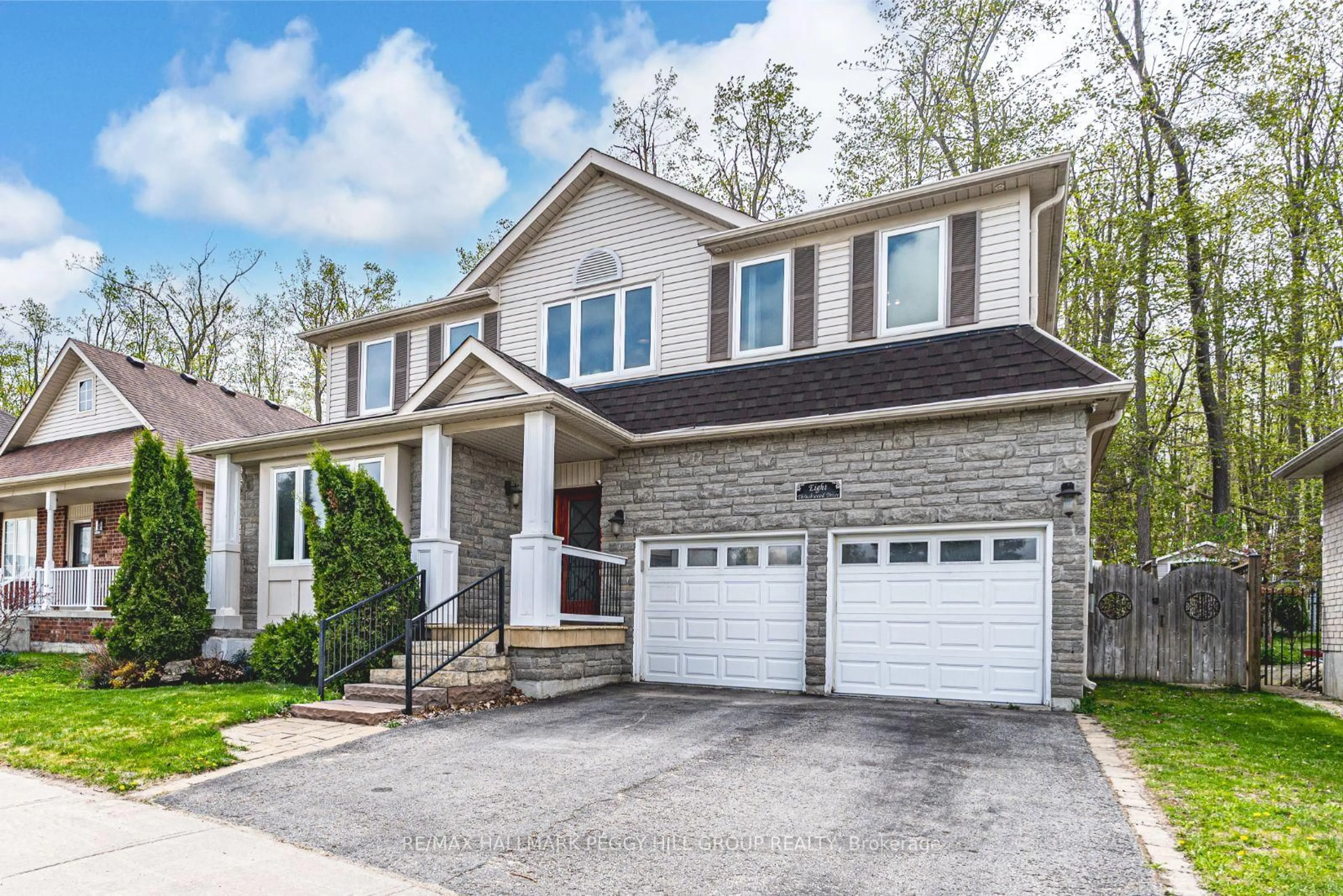 Home with brick exterior material, street for 8 Thrushwood Dr, Barrie Ontario L4N 0Z1