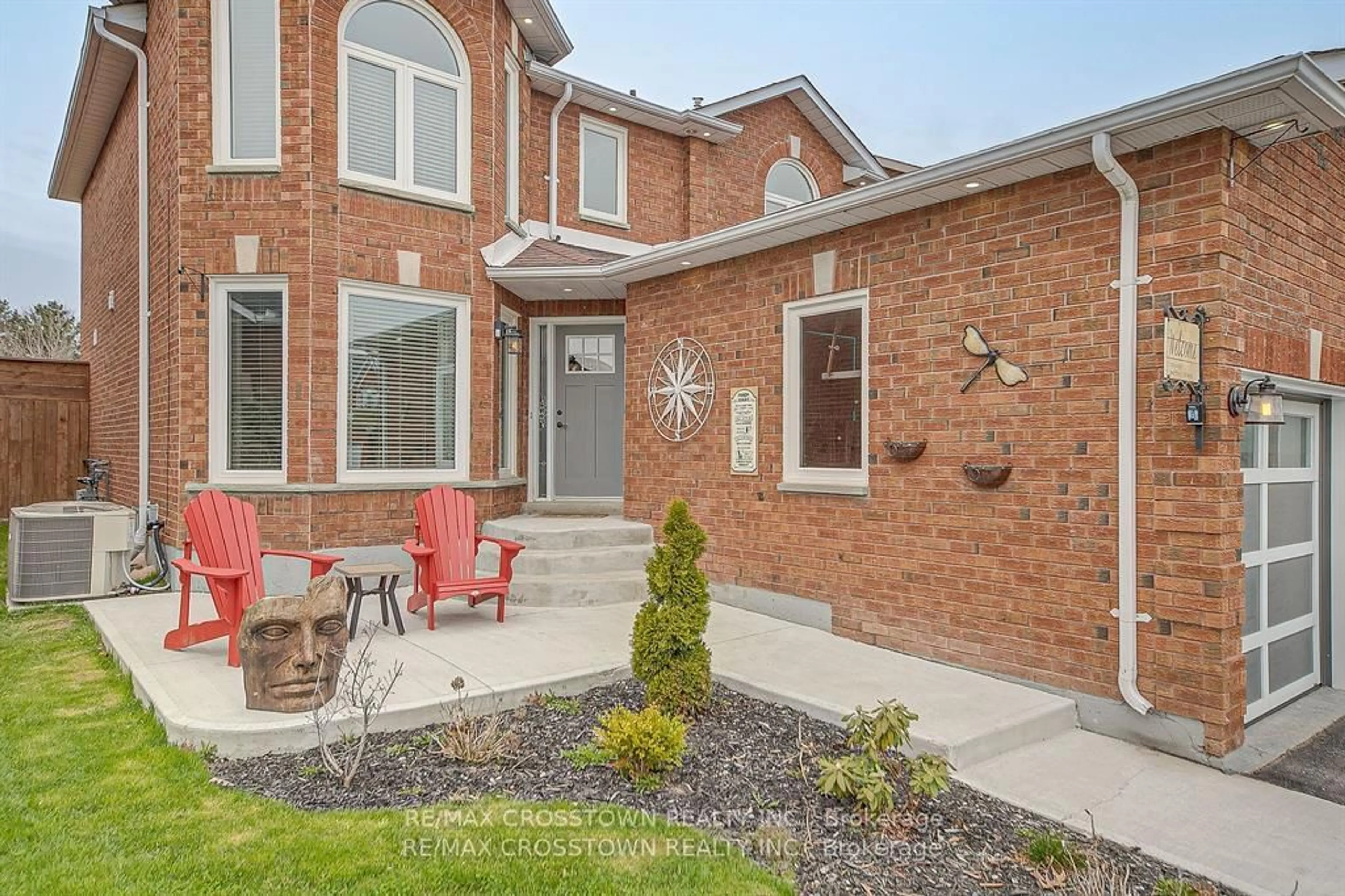 Home with brick exterior material, street for 92 Golden Meadow Rd, Barrie Ontario L4N 7G4