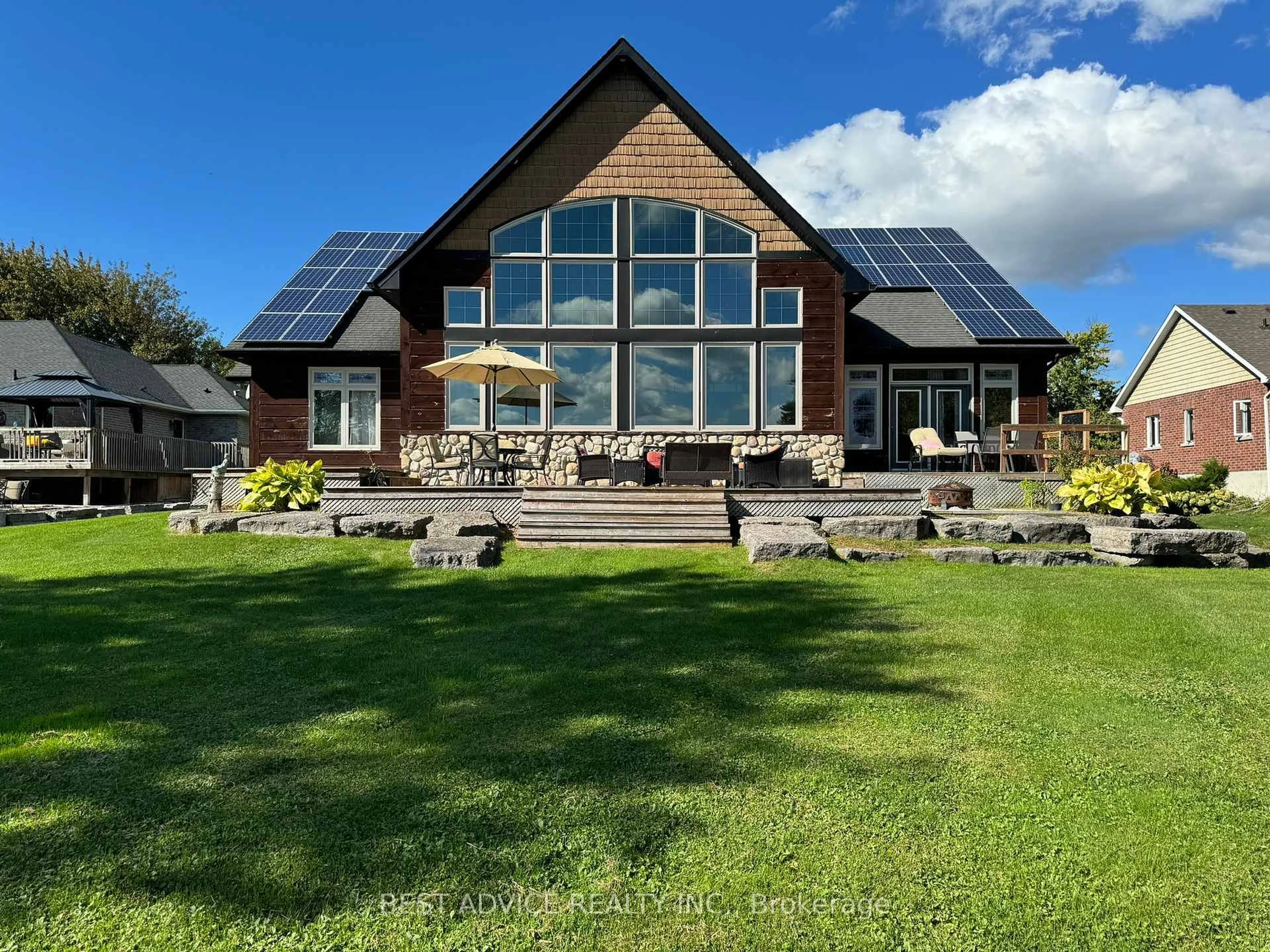 A pic from outside/outdoor area/front of a property/back of a property/a pic from drone, water/lake/river/ocean view for 9 Fernwood Lane, Ramara Ontario L0K 1B0