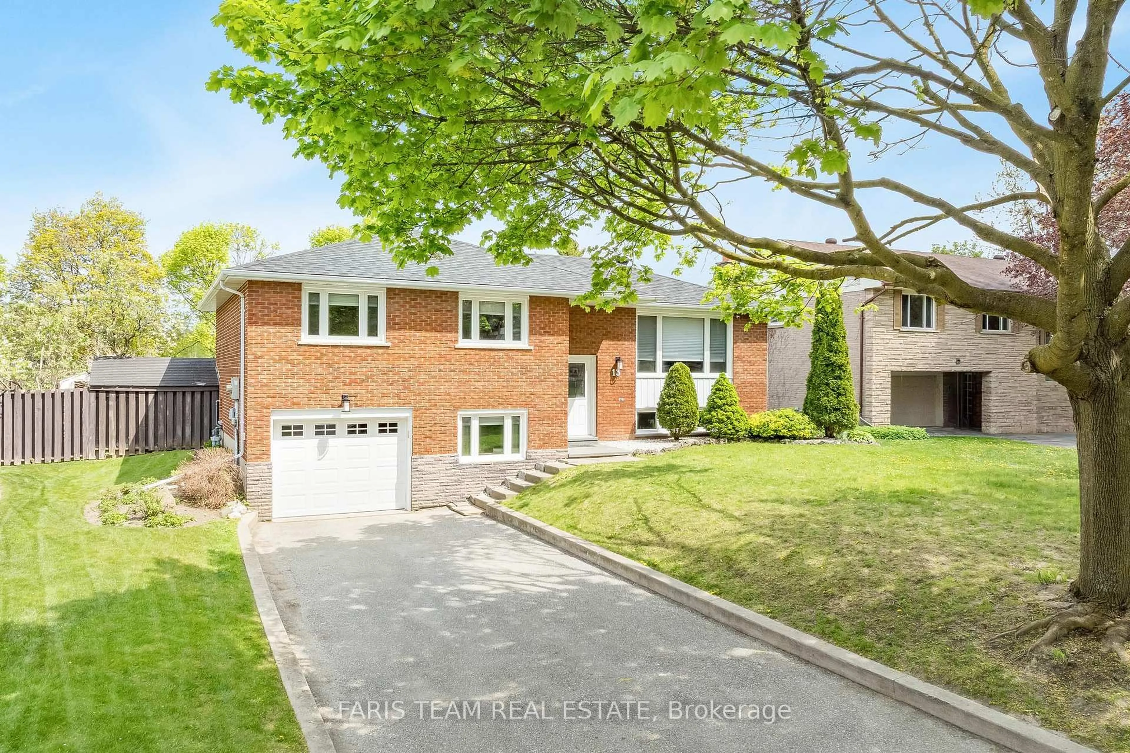 Home with brick exterior material, street for 13 Woodcrest Rd, Barrie Ontario L4N 2V4