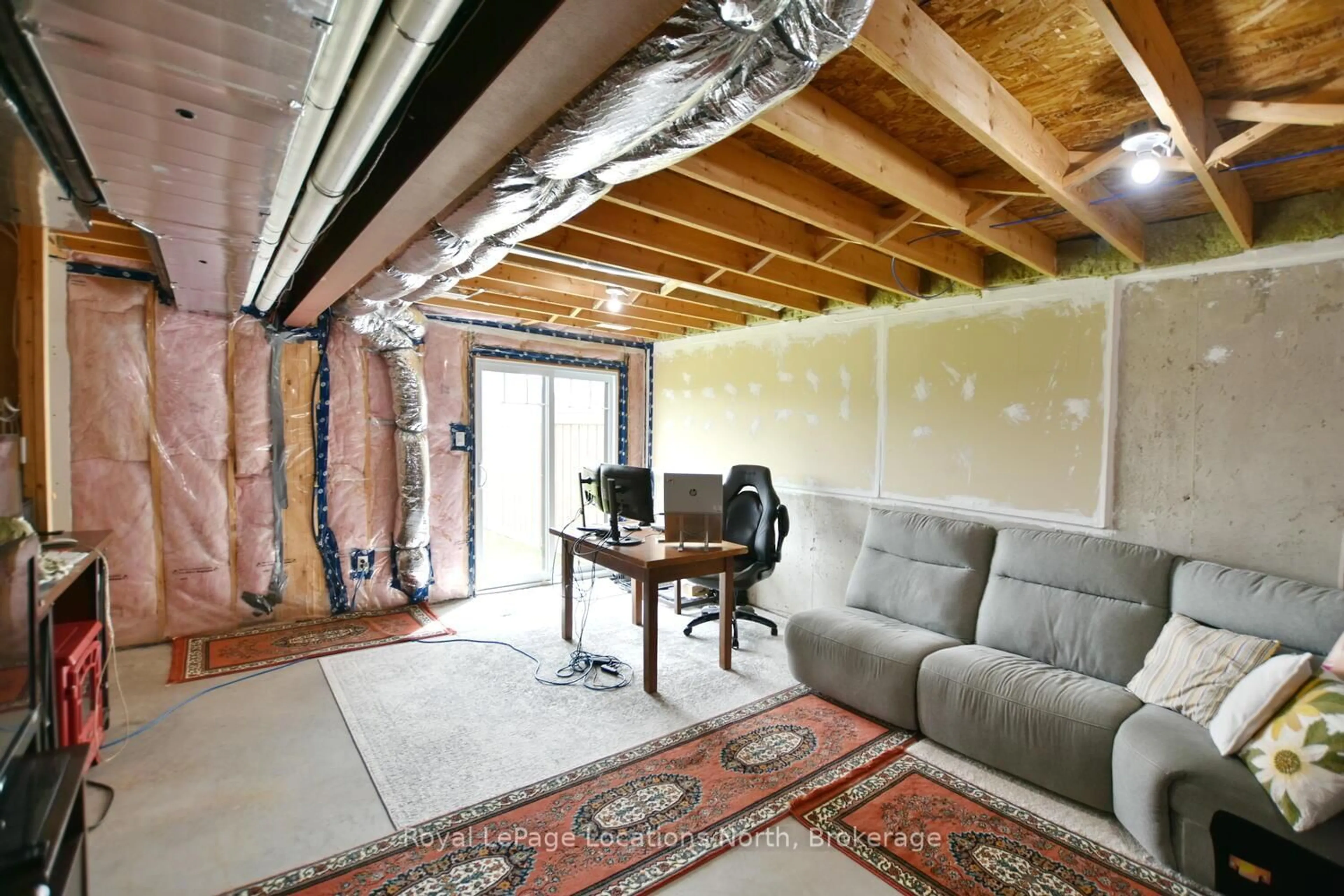 A pic of a room for 29 Archer Ave, Collingwood Ontario L9Y 3B7