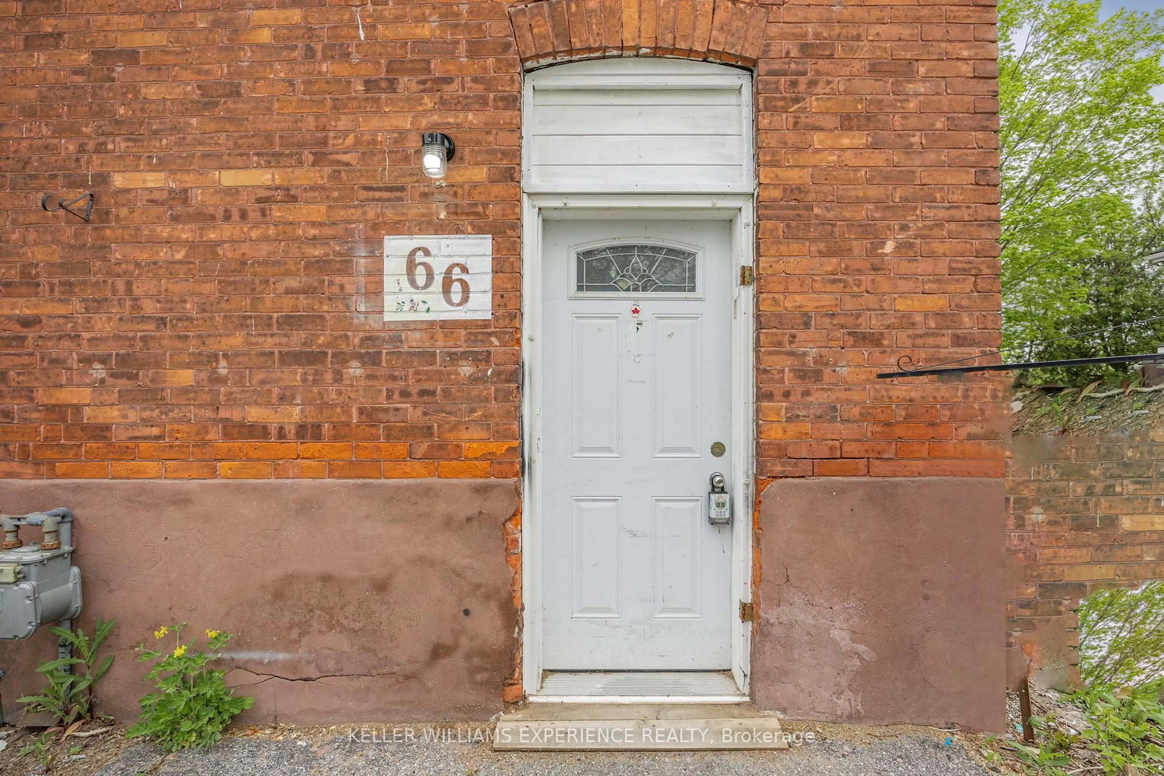 Unknown for 66 Matchedash St, Orillia Ontario L3V 4W5