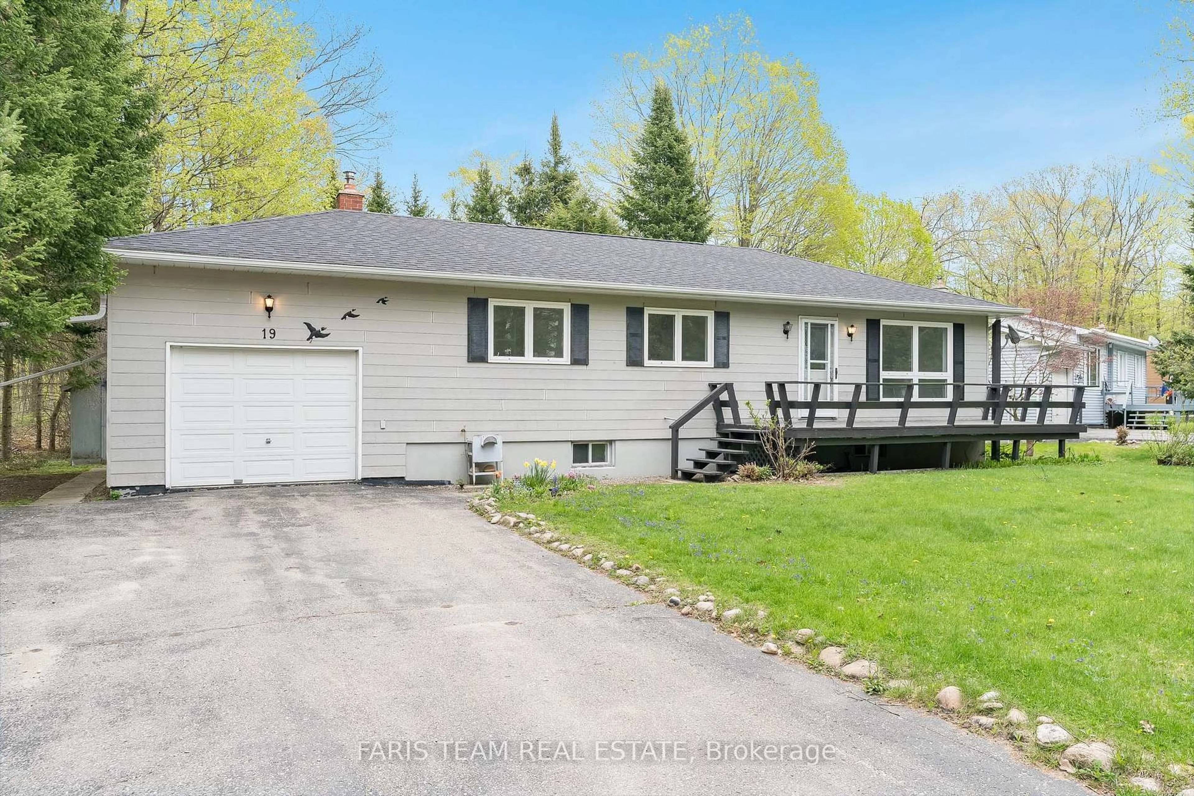 Unknown for 19 Wakunda Cres, Tiny Ontario L9M 0B2