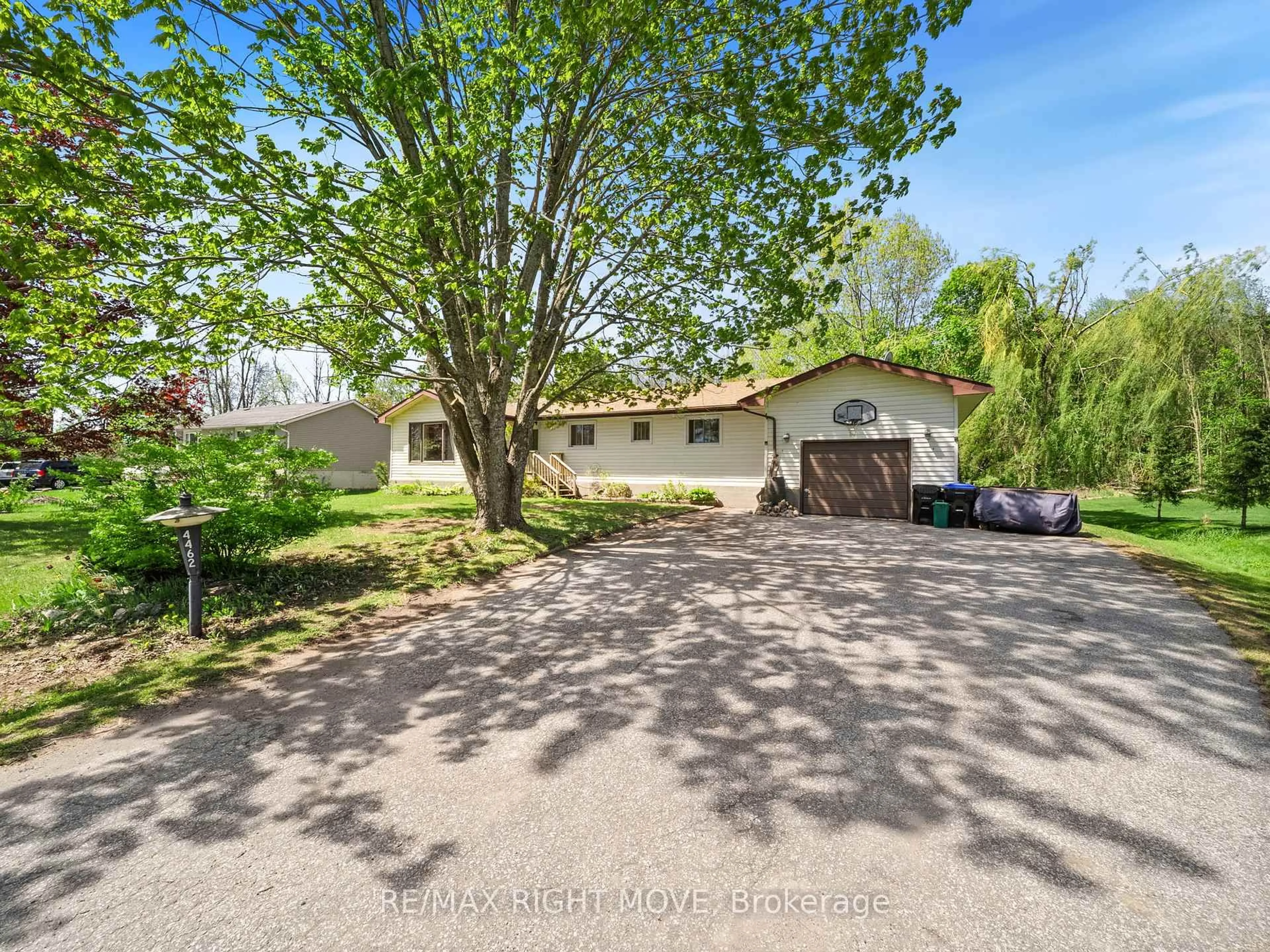 A pic from outside/outdoor area/front of a property/back of a property/a pic from drone, street for 4462 Orkney Hts, Ramara Ontario L3V 0S1