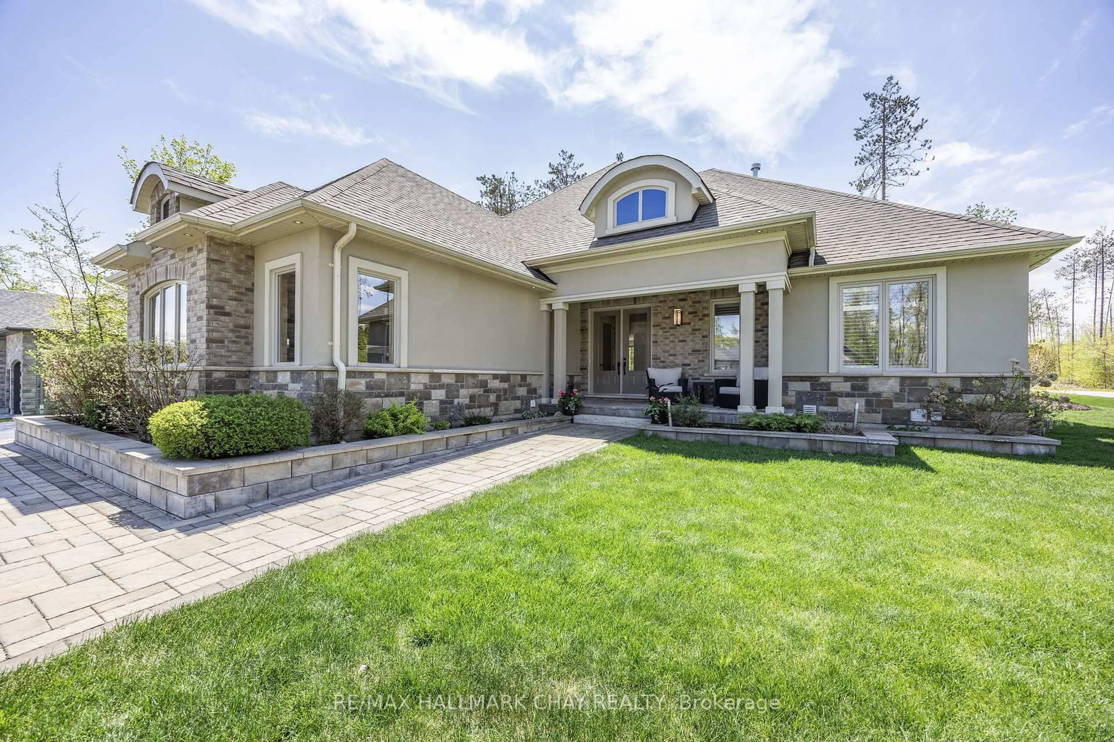 Home with brick exterior material, unknown for 19 Timber Wolf Tr, Springwater Ontario L9X 0H7