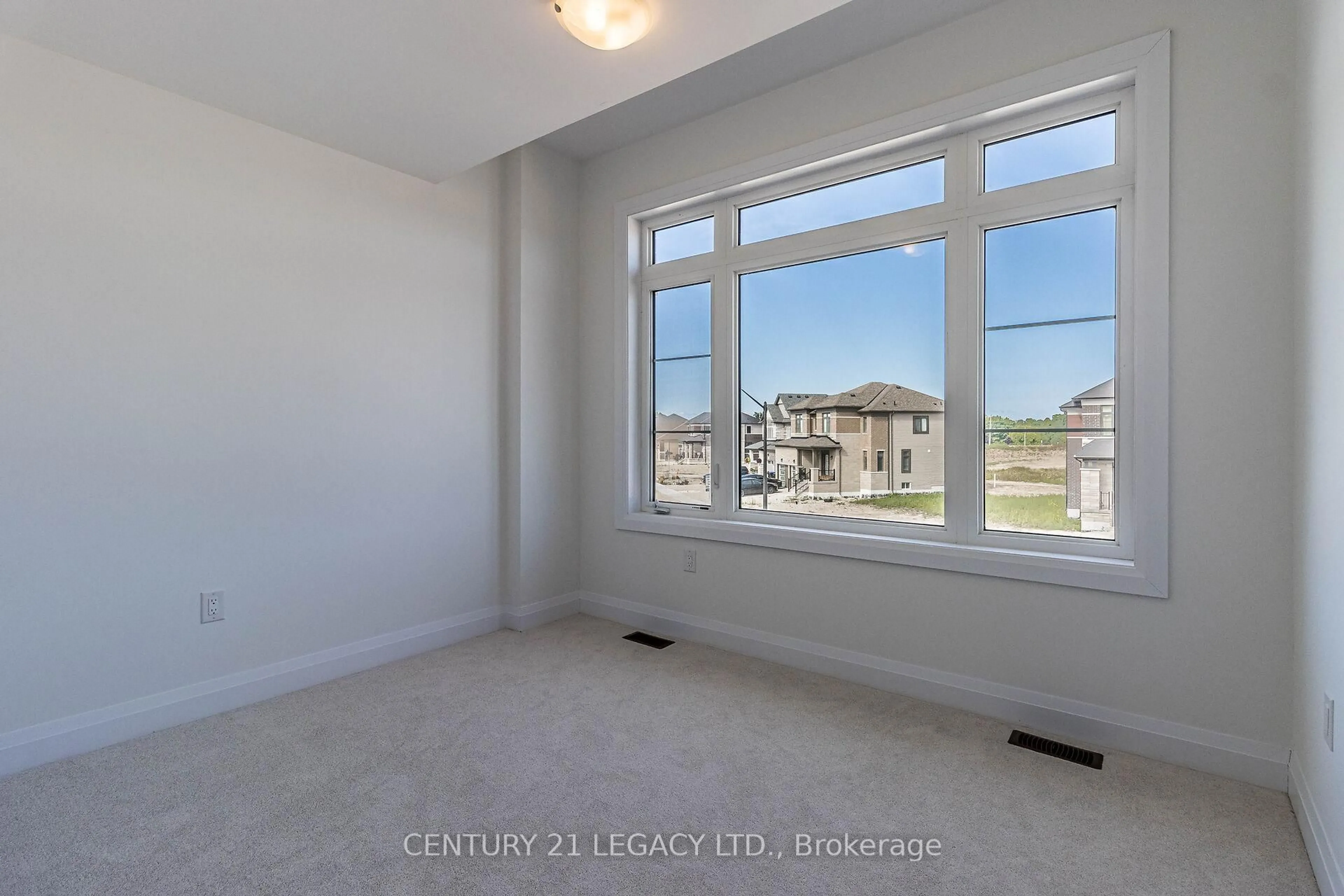 A pic of a room for 30 Union Blvd, Wasaga Beach Ontario L9Z 0M5