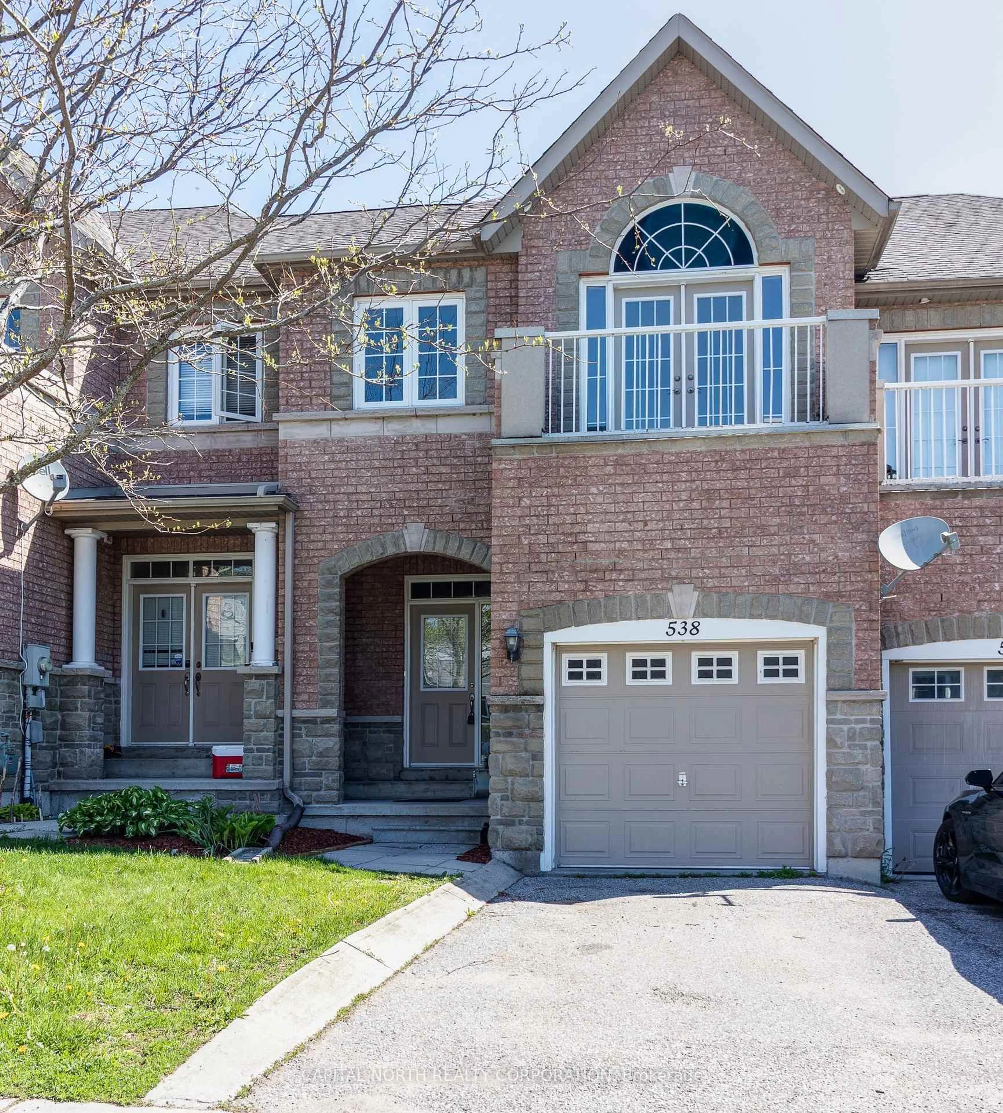 Home with brick exterior material, street for 538 Gill St, Orillia Ontario L3V 0B6