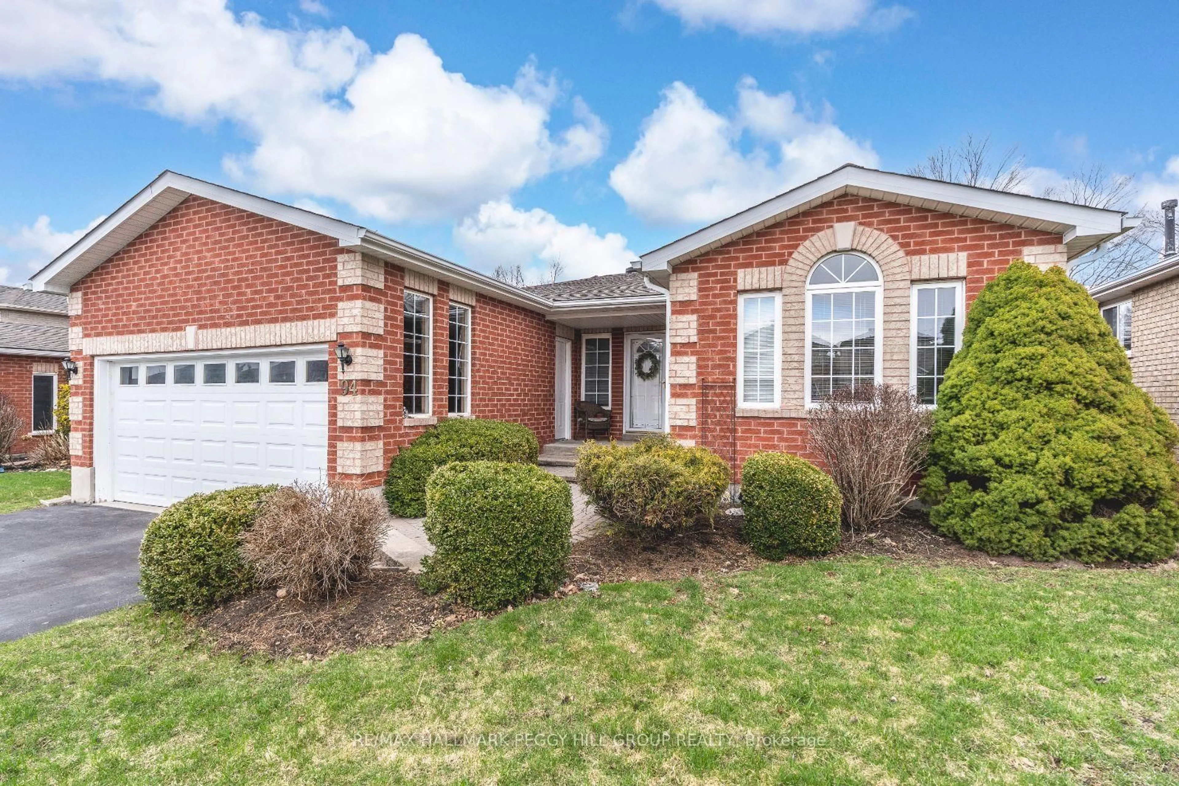 Home with brick exterior material, street for 94 Crompton Dr, Barrie Ontario L4M 6P1