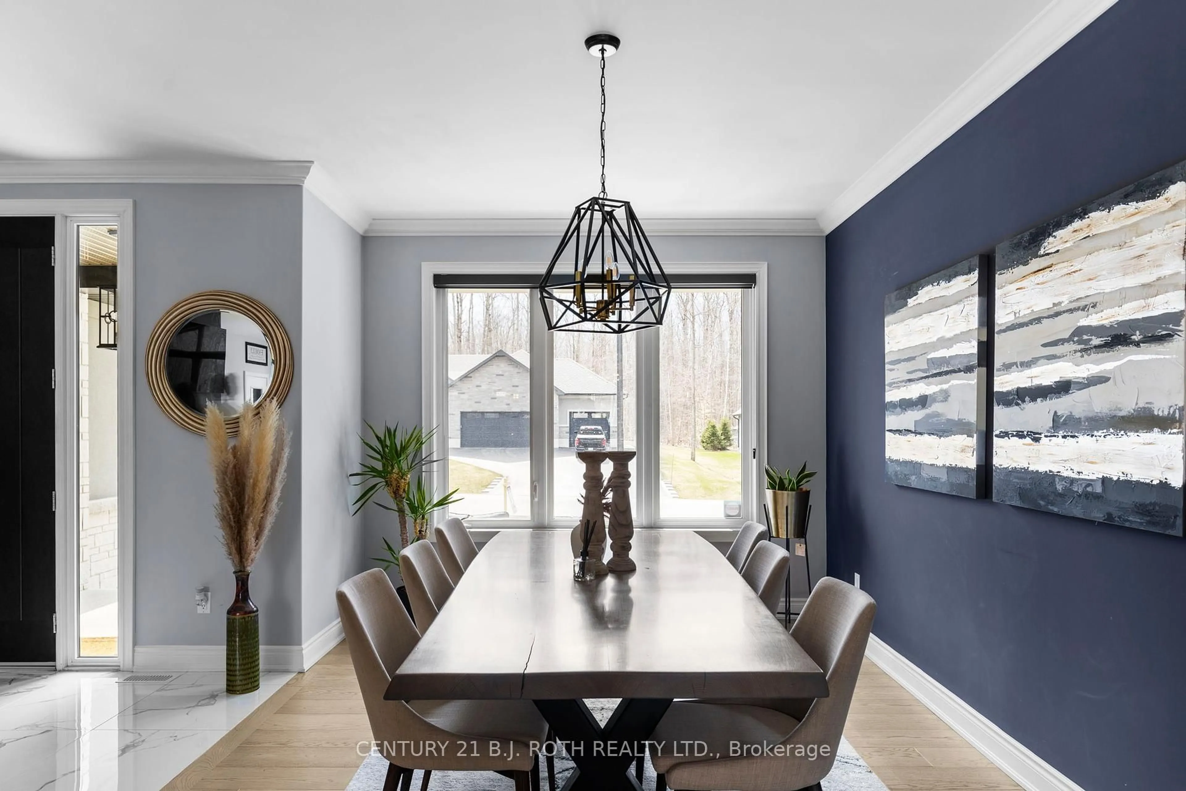 Dining room, unknown for 9 BYERS St, Springwater Ontario L9X 2A3