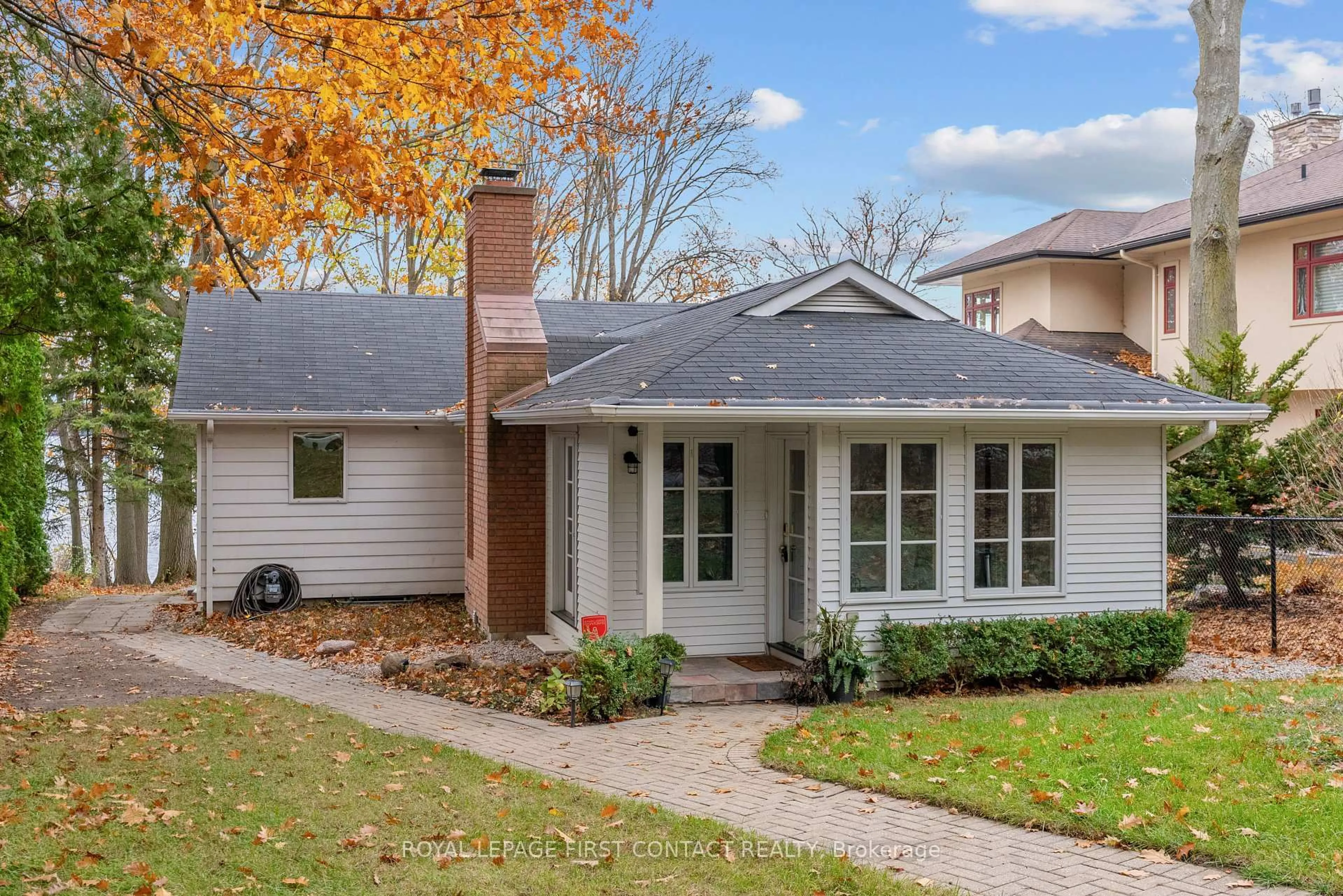 Home with brick exterior material, street for 23 Barrie Terr, Oro-Medonte Ontario L4M 1E8