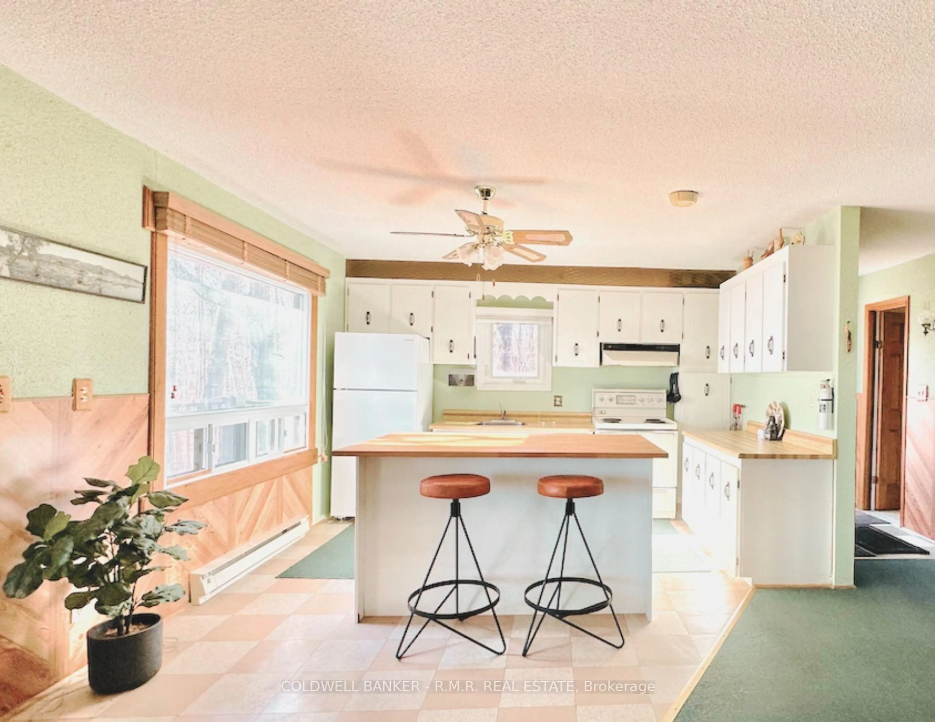 Open concept kitchen, ceramic/tile floor for 3493 Southwood Beach Blvd, Ramara Ontario L0K 2B0