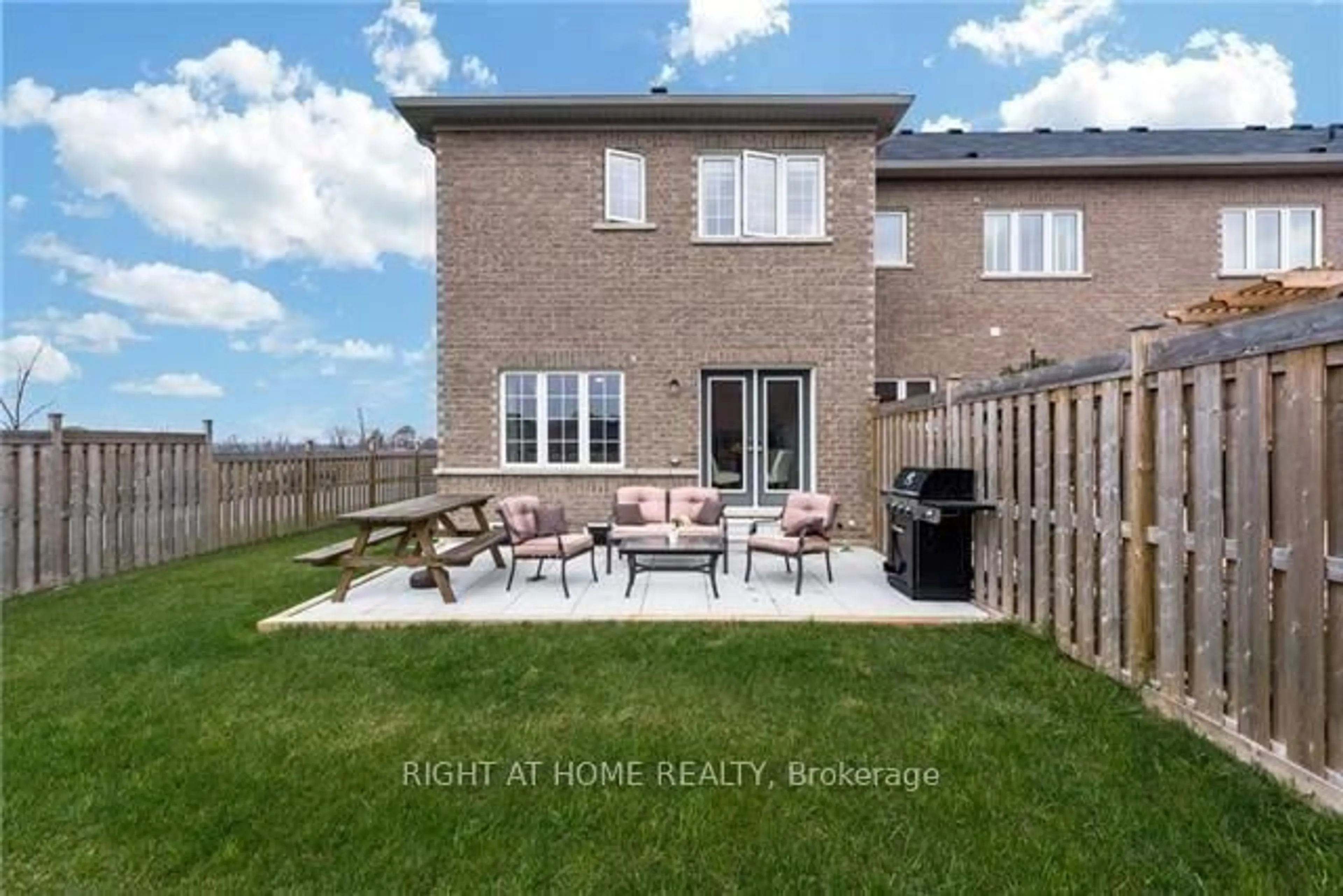 Patio, unknown for 23 Snelgrove Cres, Barrie Ontario L4N 6R6