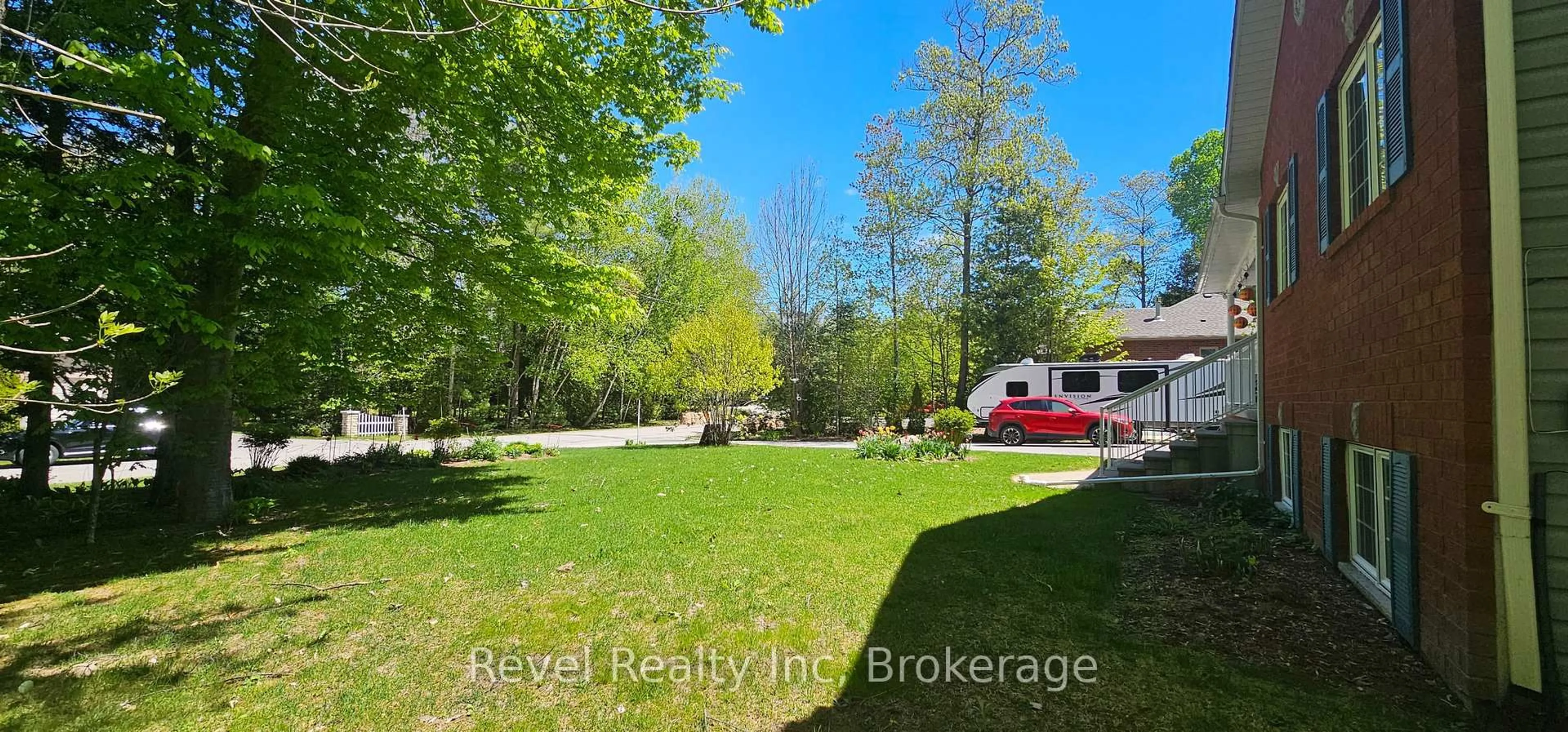 A pic from outside/outdoor area/front of a property/back of a property/a pic from drone, forest/trees view for 9 ALBION Lane, Tiny Ontario L9M 0J2